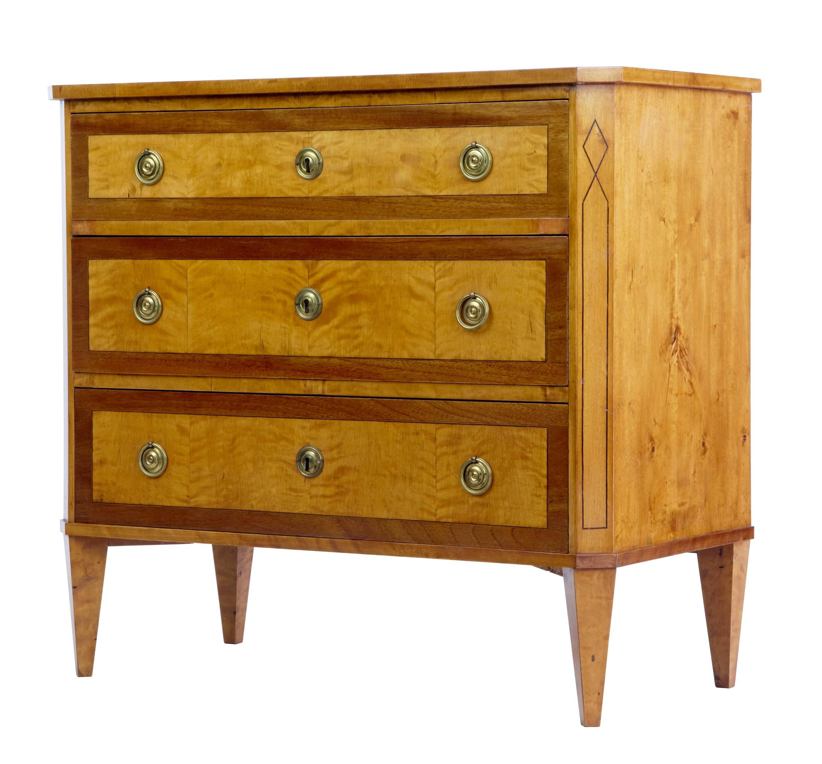 Fine Quality 19th Century Birch Chest of Drawers Commode