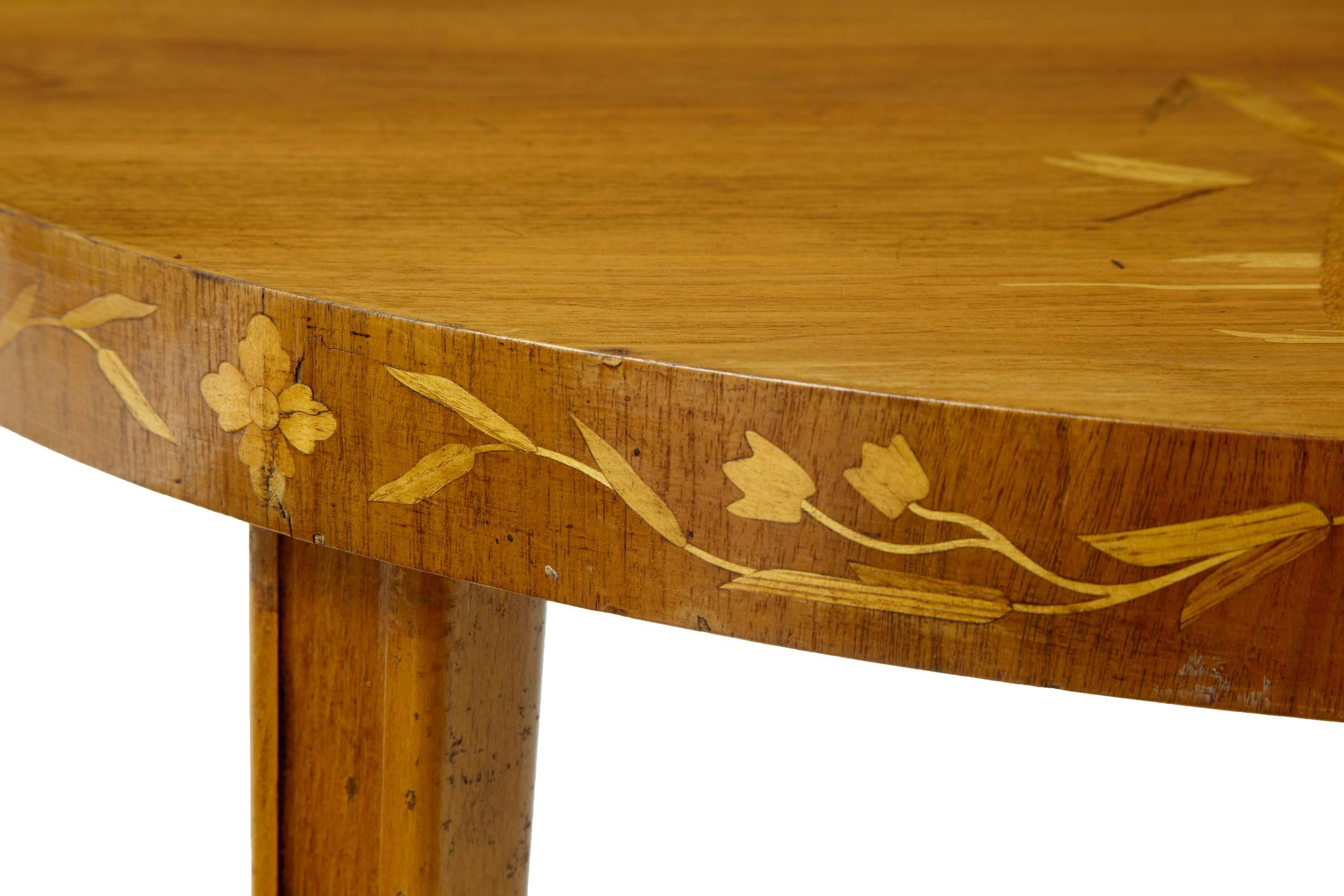 Woodwork 20th Century Late Art Deco Birch Inlaid Occasional Table