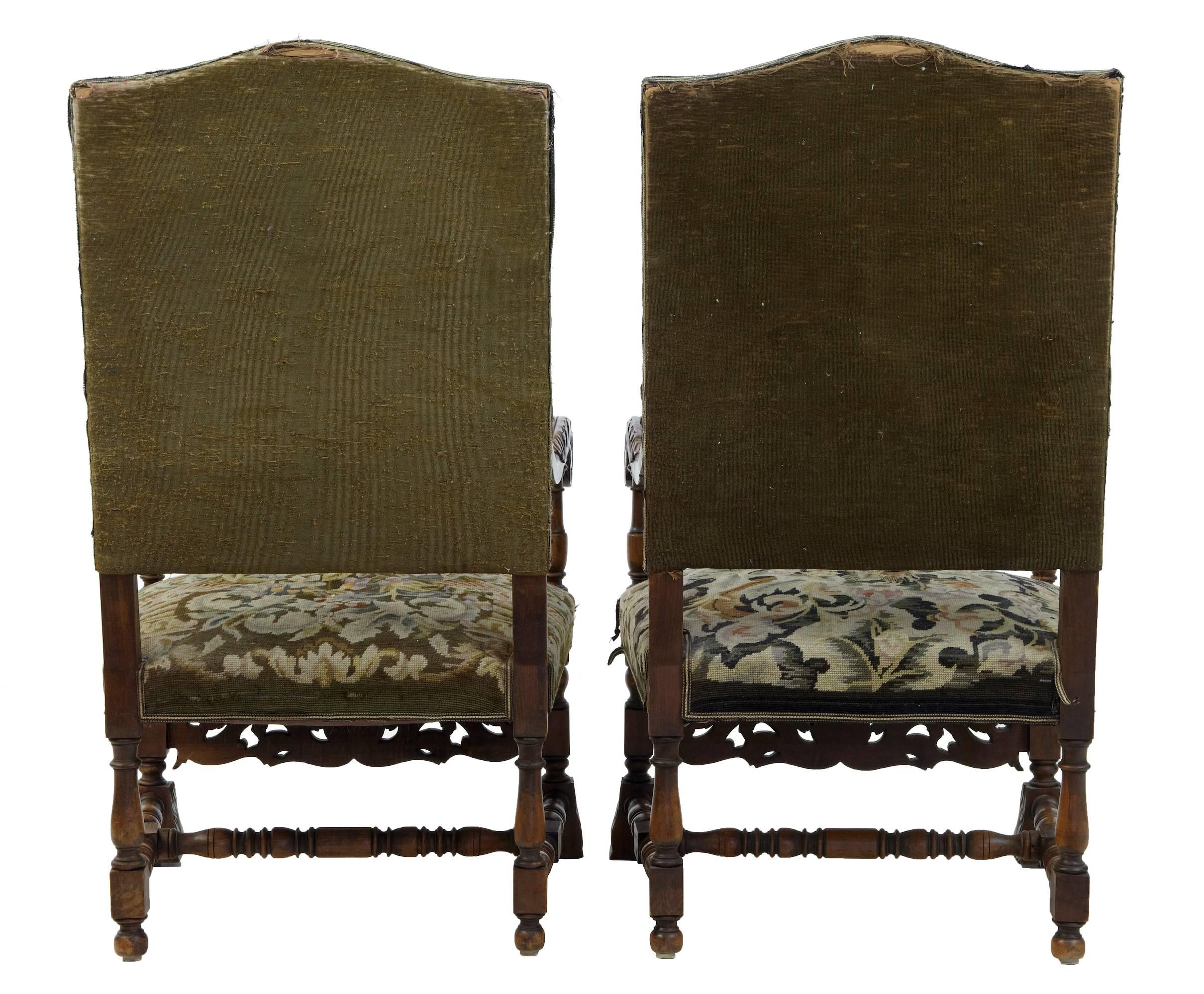 Baroque Pair of 19th Century Carved Oak Throne Armchairs