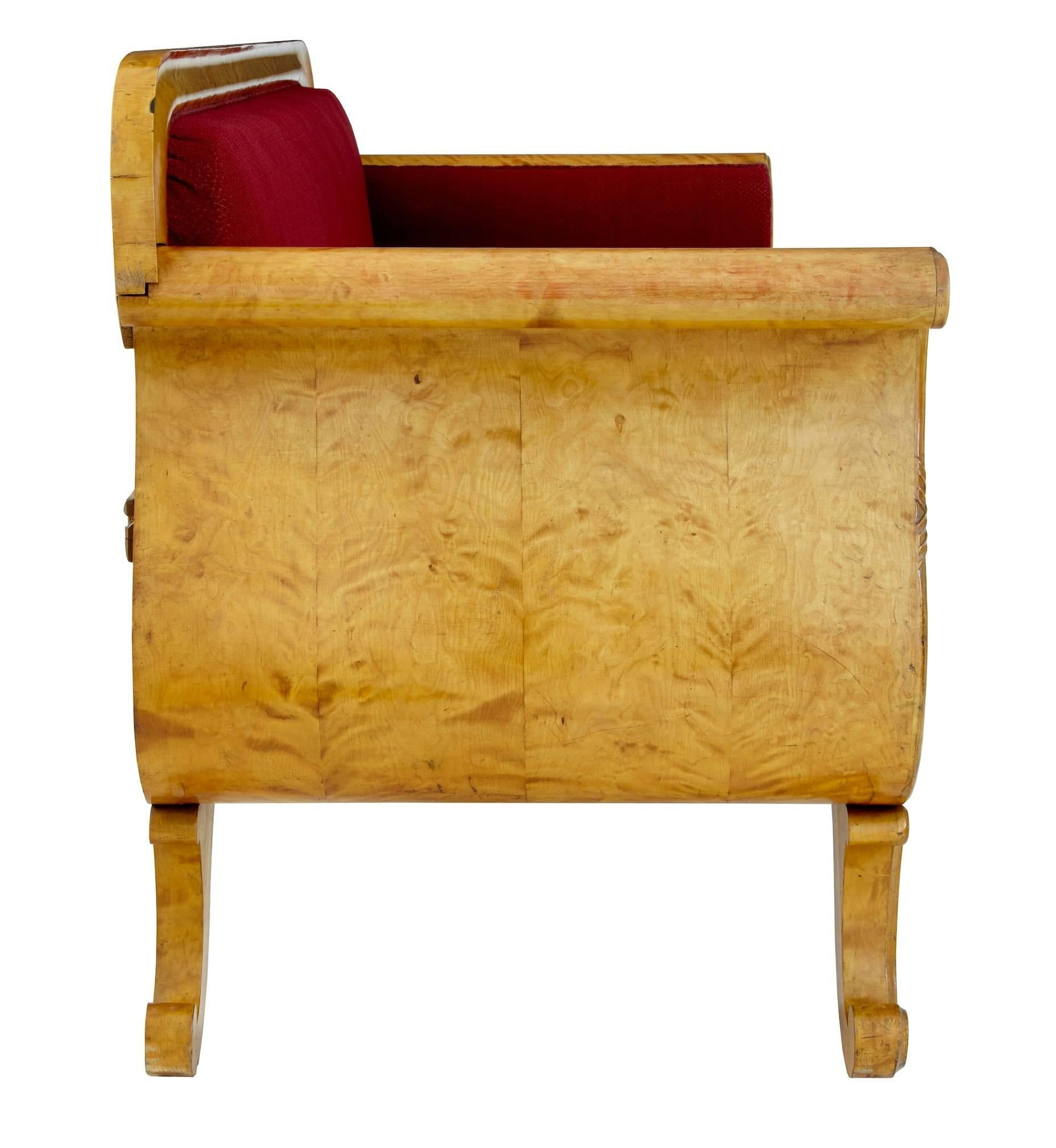 Beautiful 19th Century Swedish Carved Birch Sofa In Good Condition In Debenham, Suffolk