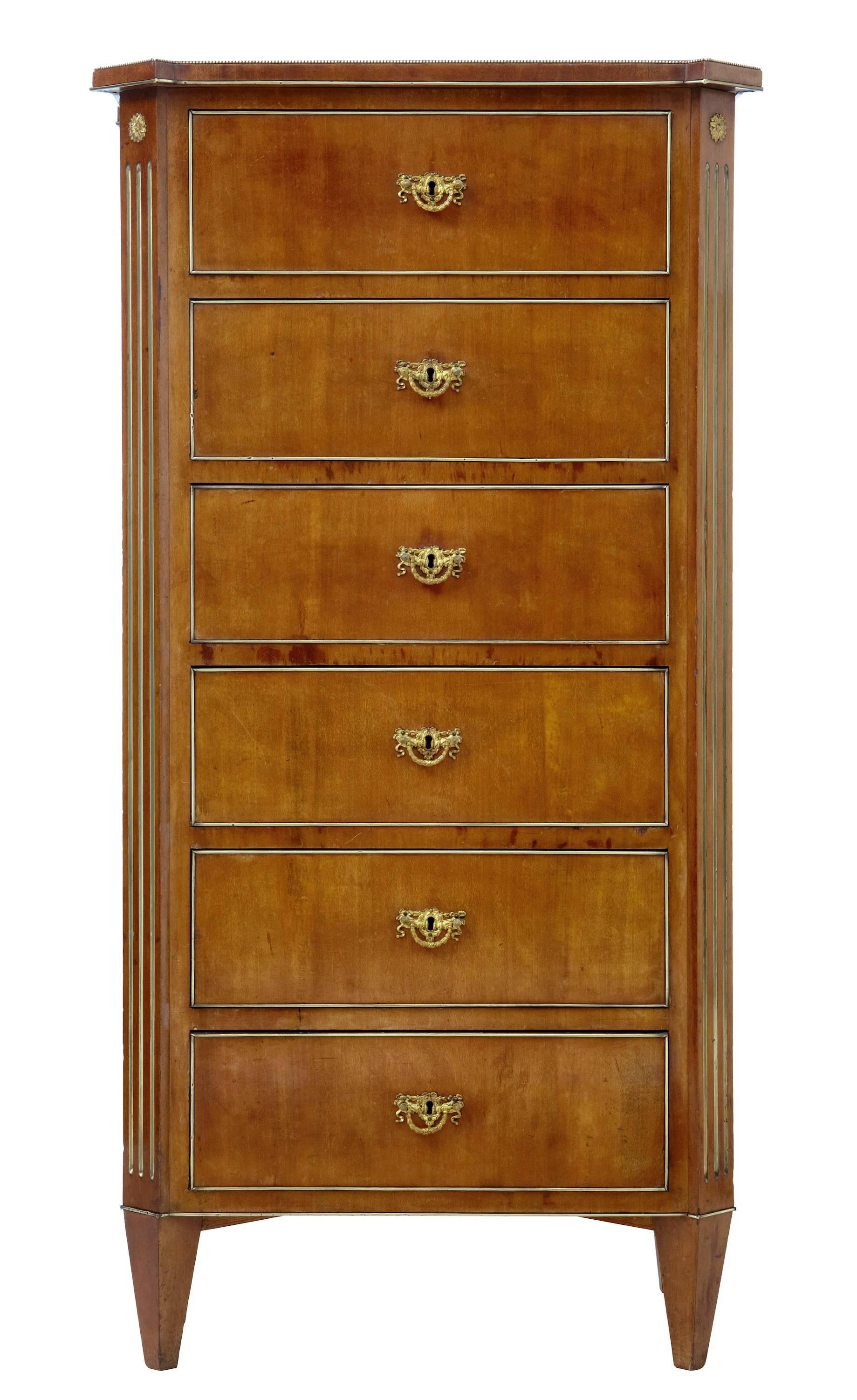 Good quality tallboy chest in the French taste, circa 1880.
Canted and fluted sides.
Six-drawer chest with brass edging to drawer fronts.

Some natural fading to sides, minor veneer restorations.
Marks and evidence of use to top.

Height: 54
