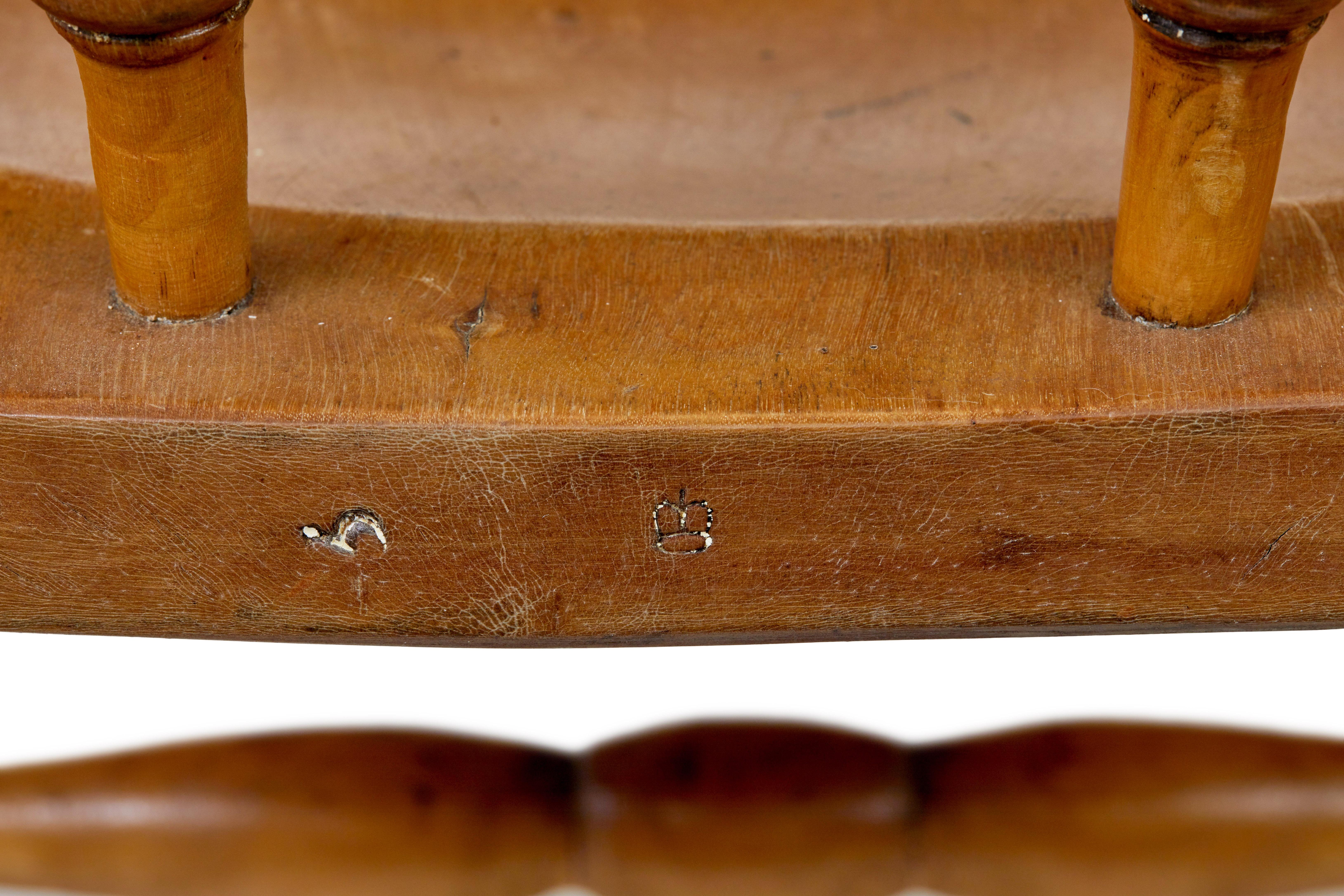 Pair of 19th Century English elm elbow chairs For Sale 2
