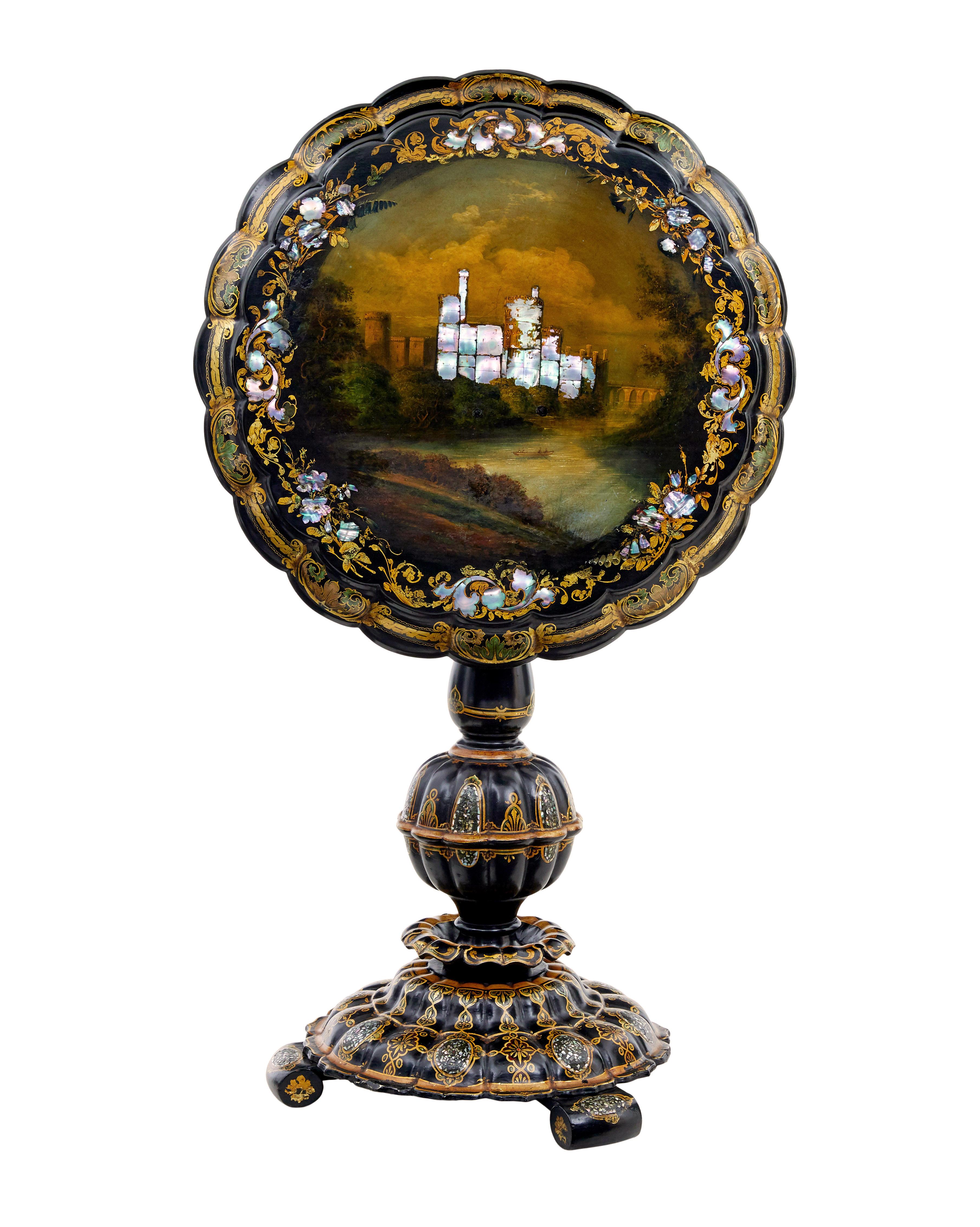 Table à bascule du XIXe siècle en papier mâché et incrustation de nacre peinte en vente 2