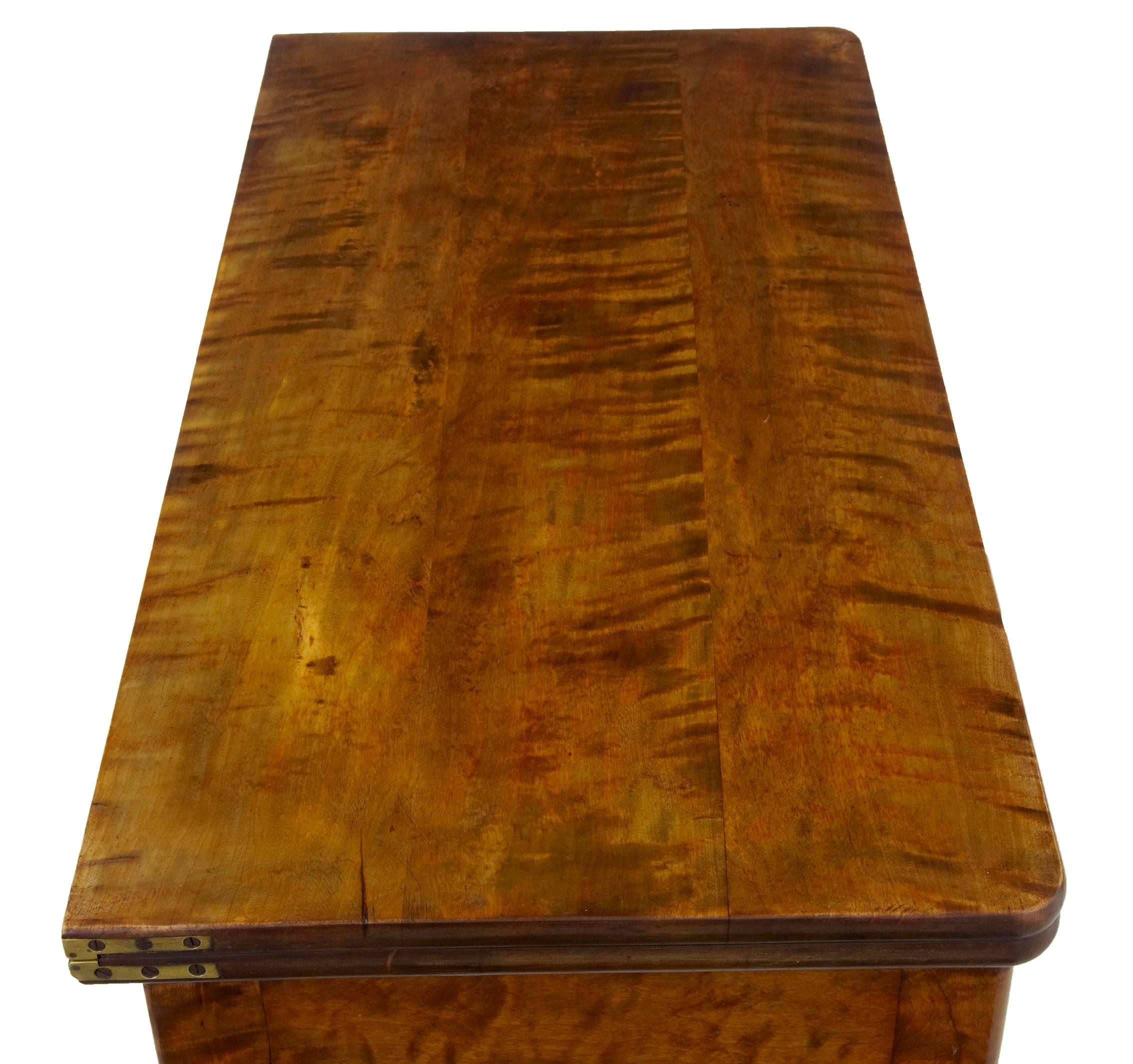 European Early 20th Century Birch Card Tea Table