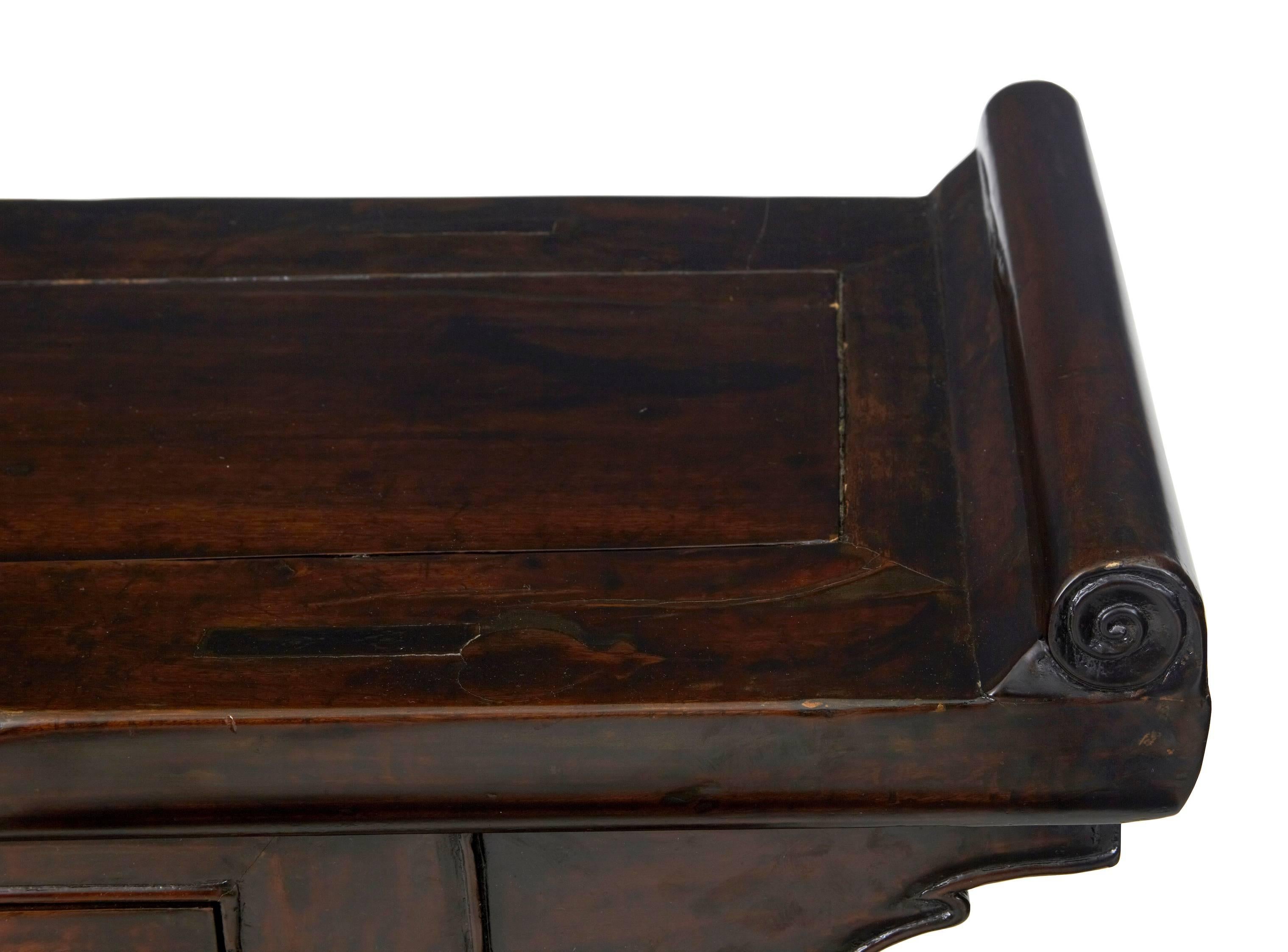 19th Century Chinese Lacquered Sideboard Dresser In Good Condition In Debenham, Suffolk