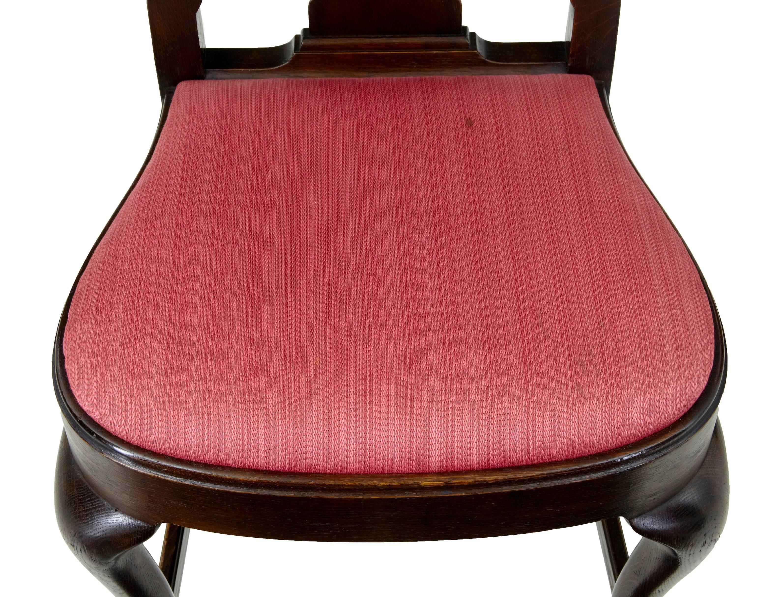 Set of 12 1920s Oak Queen Anne Design Dining Chairs In Good Condition In Debenham, Suffolk