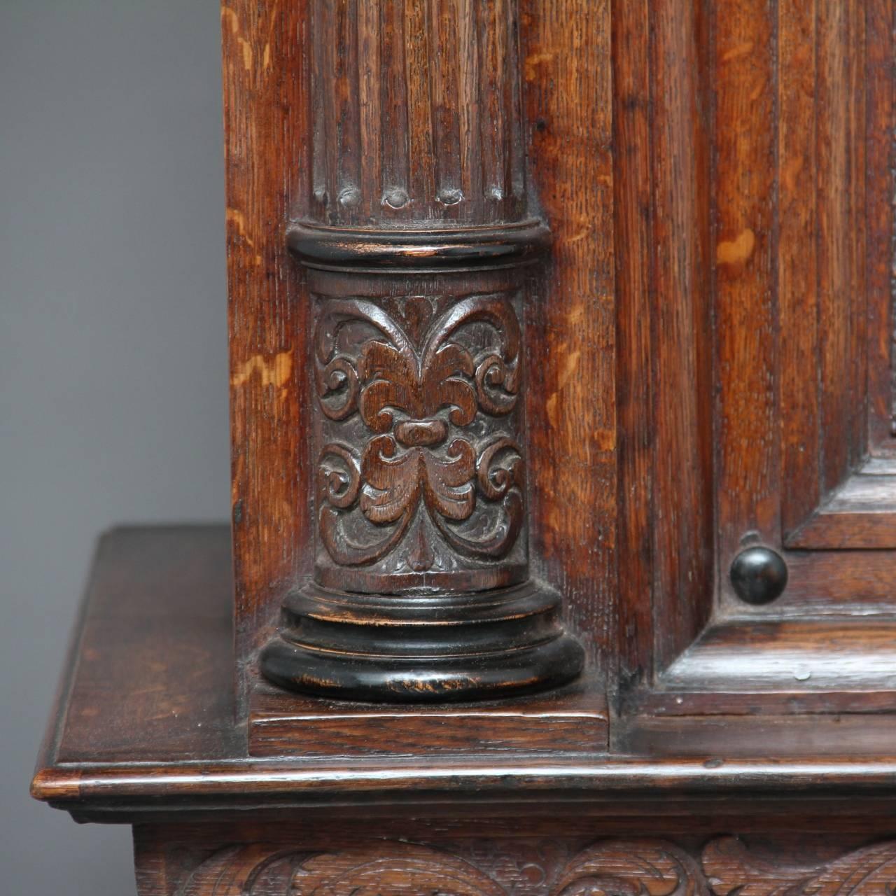 18th Century Carved Flemish Oak Cupboard 2