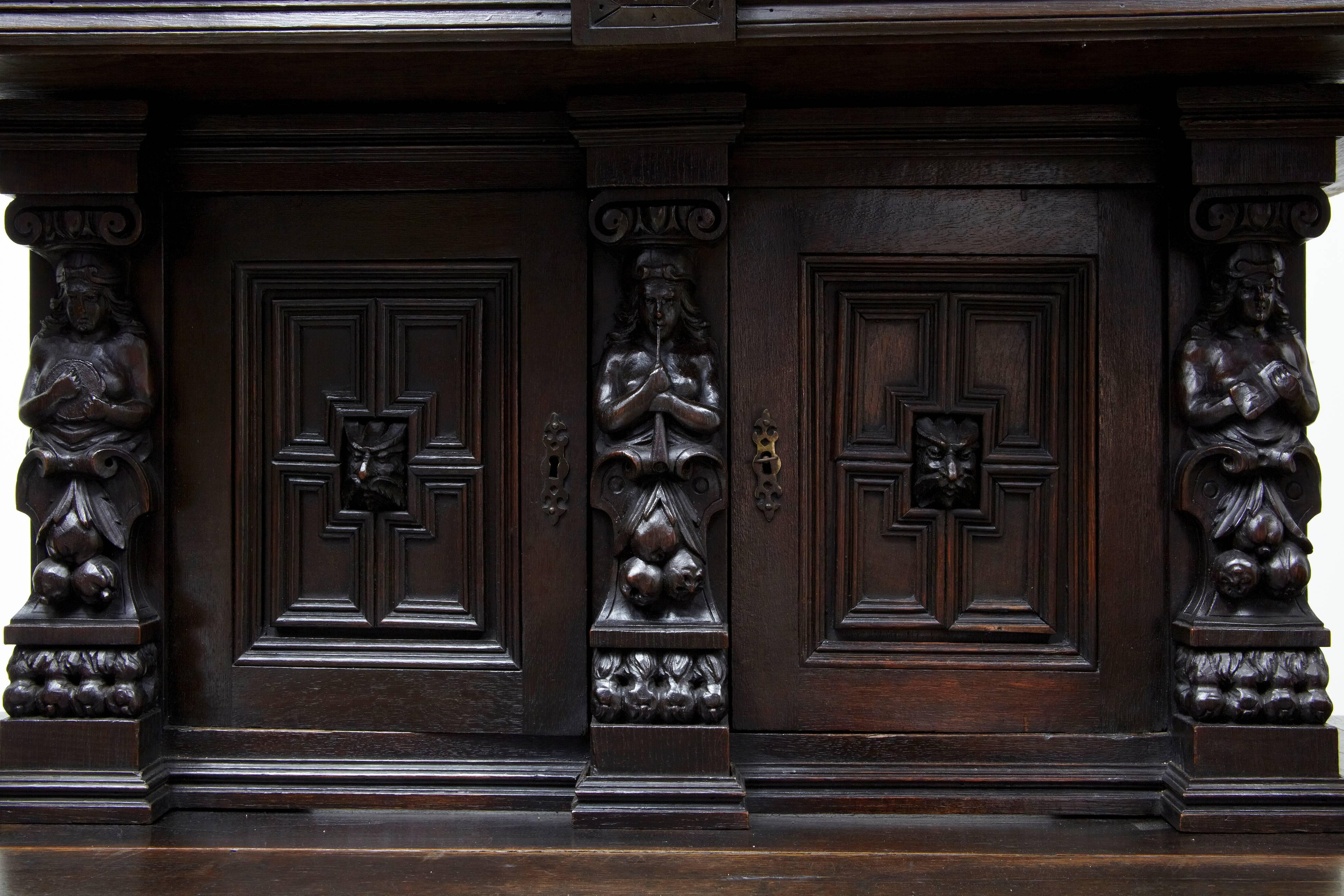 19th Century Carved Flemish Oak Court Cupboard Buffet 3
