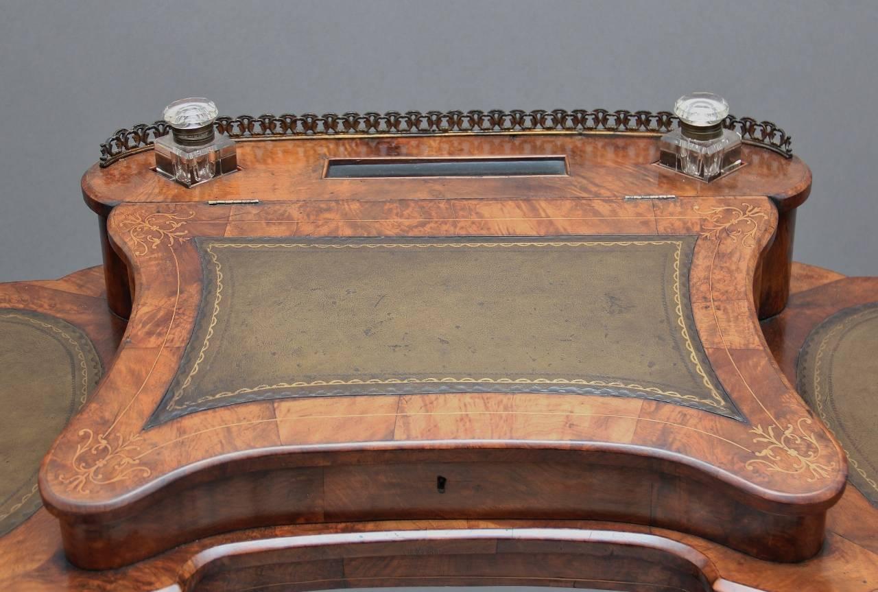 19th Century Victorian Walnut Kidney Shaped Writing Table 1