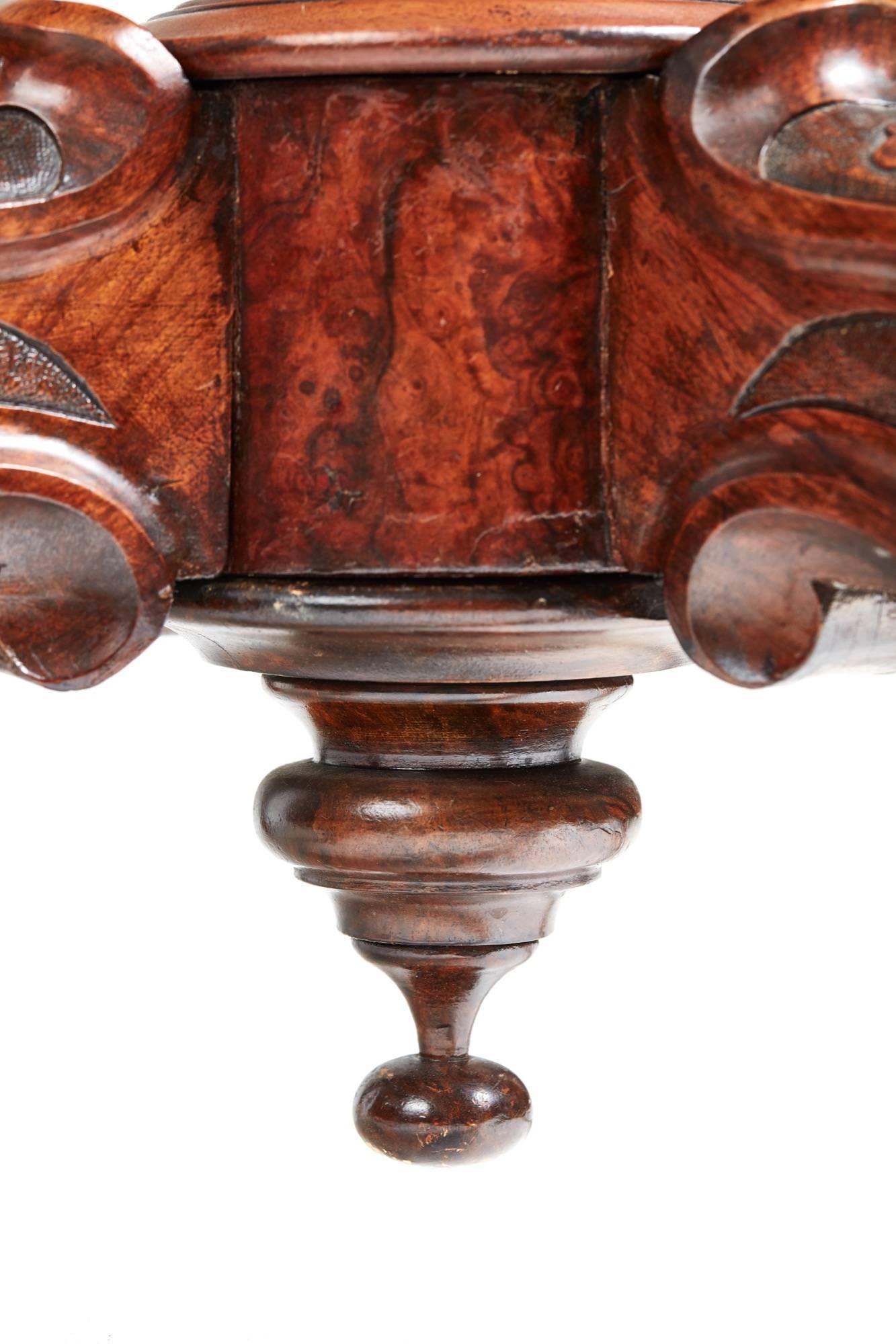 19th Century Victorian Burr Walnut Oval Centre Table 4