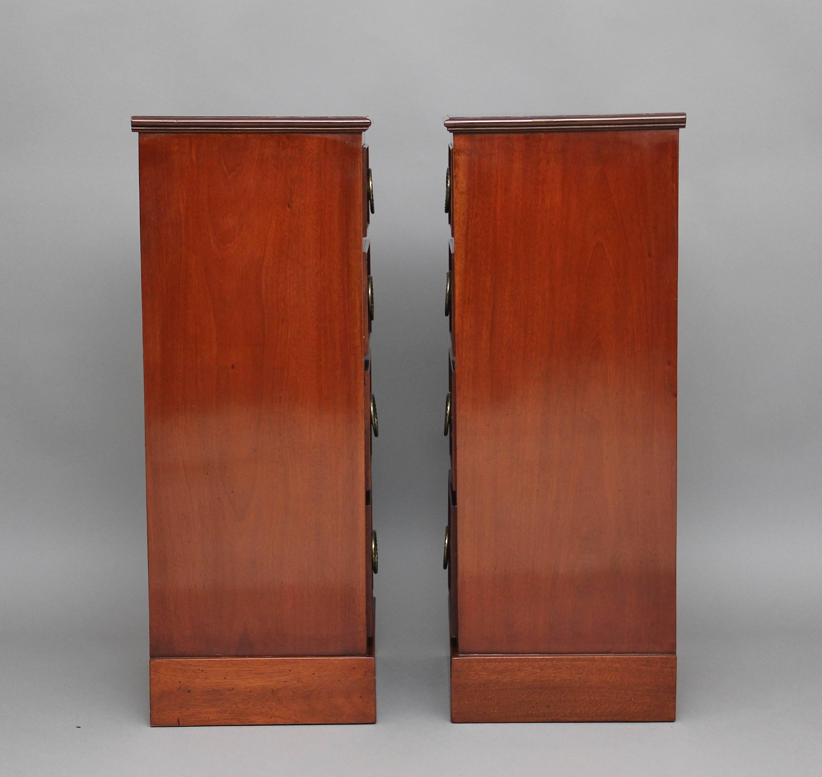 European Pair of Early 20th Century Mahogany Bedside Chests Cabinets
