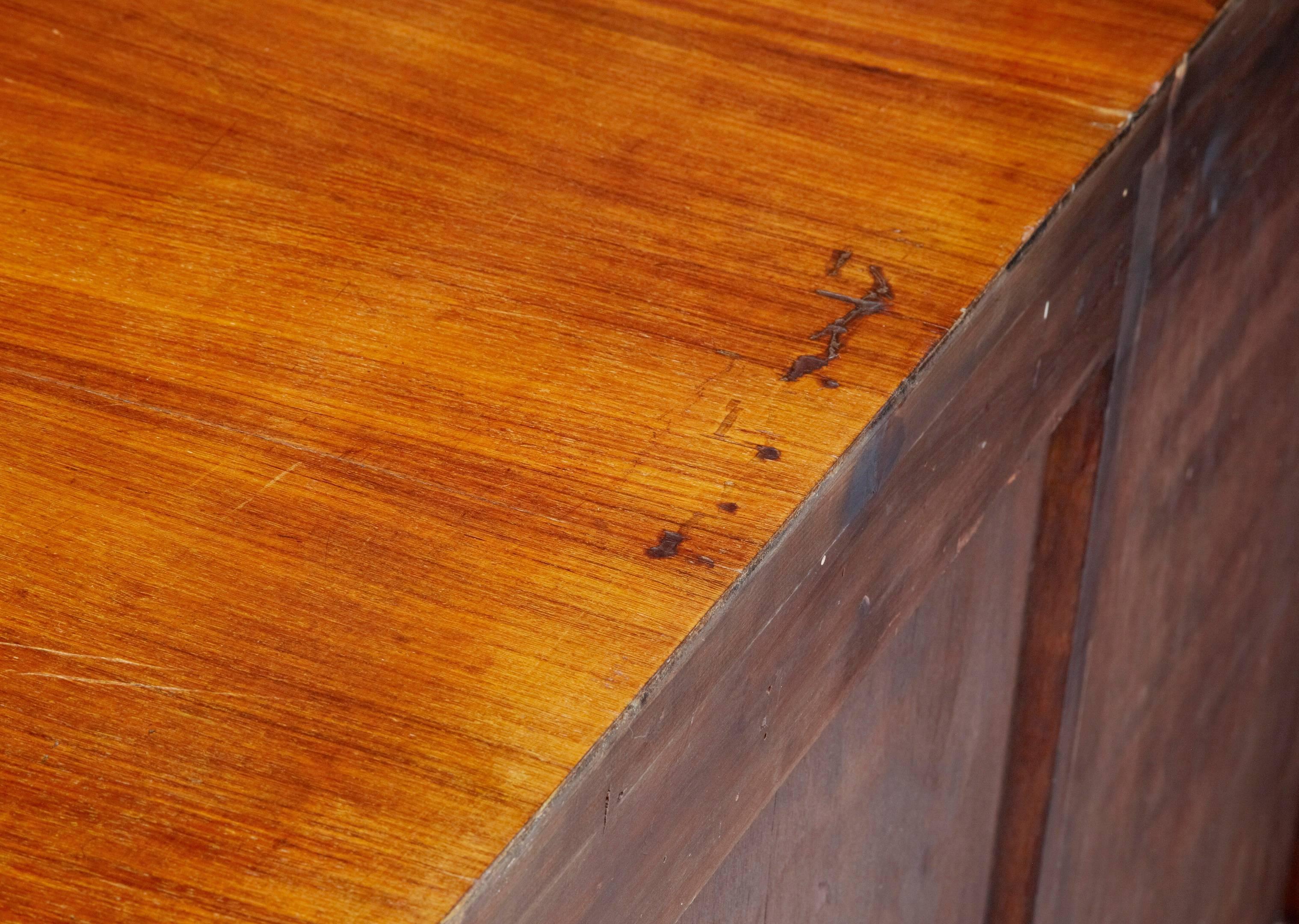 1920s Art Deco Walnut and Birch Large Sideboard 1