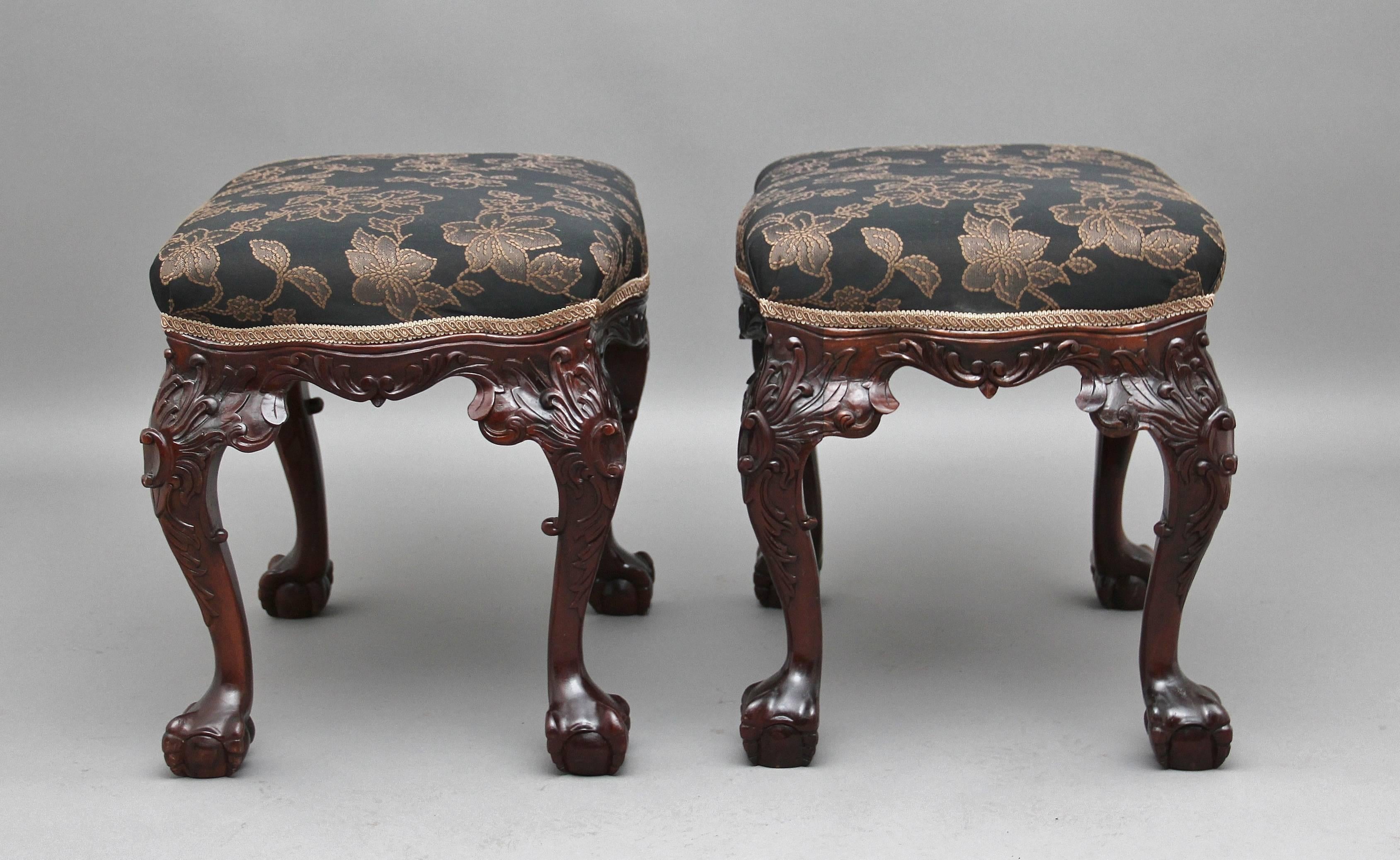 Chippendale Pair of 20th Century Carved Mahogany Stools