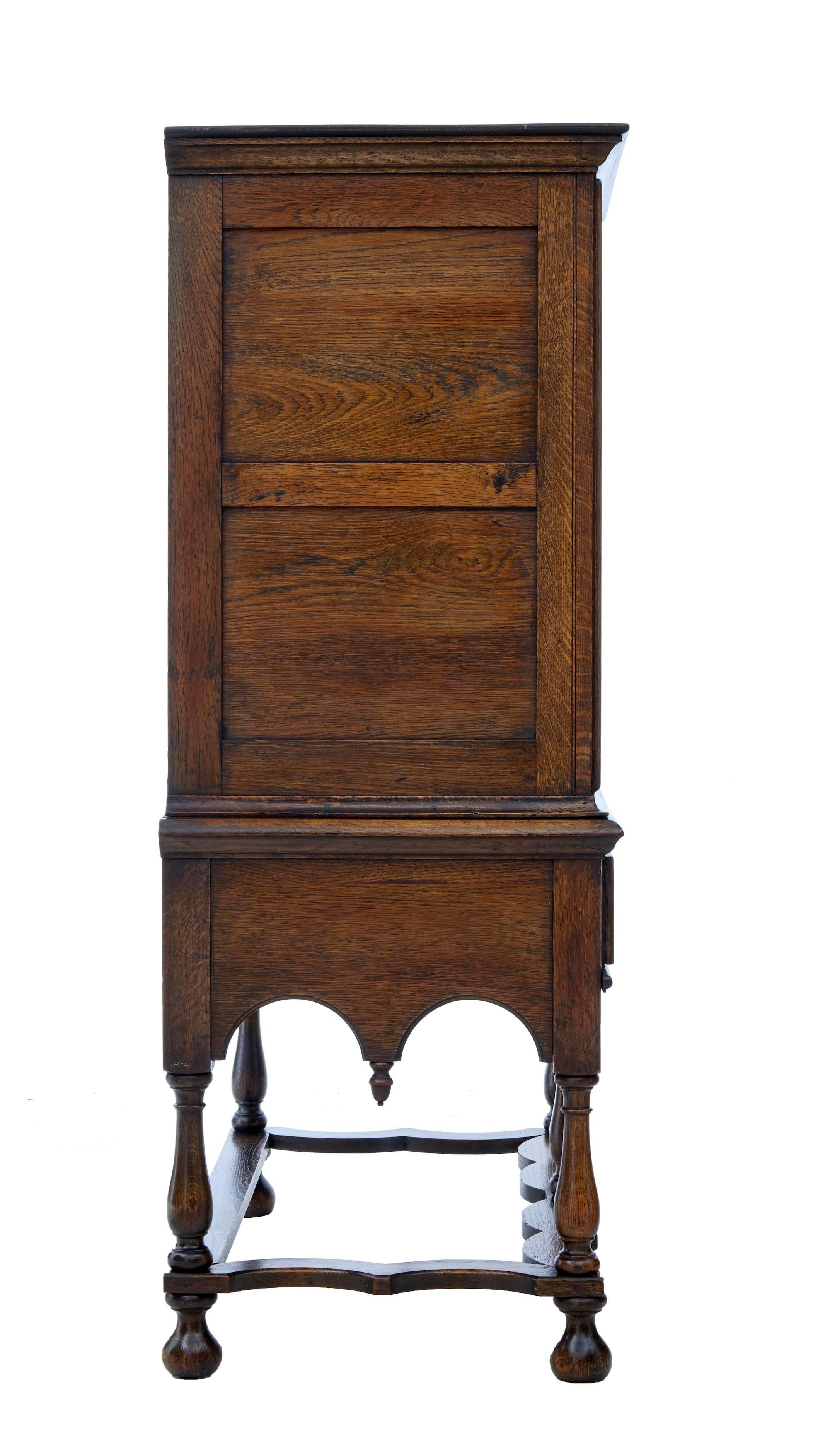 1950s Oak Geometric Chest on Stand In Good Condition In Debenham, Suffolk