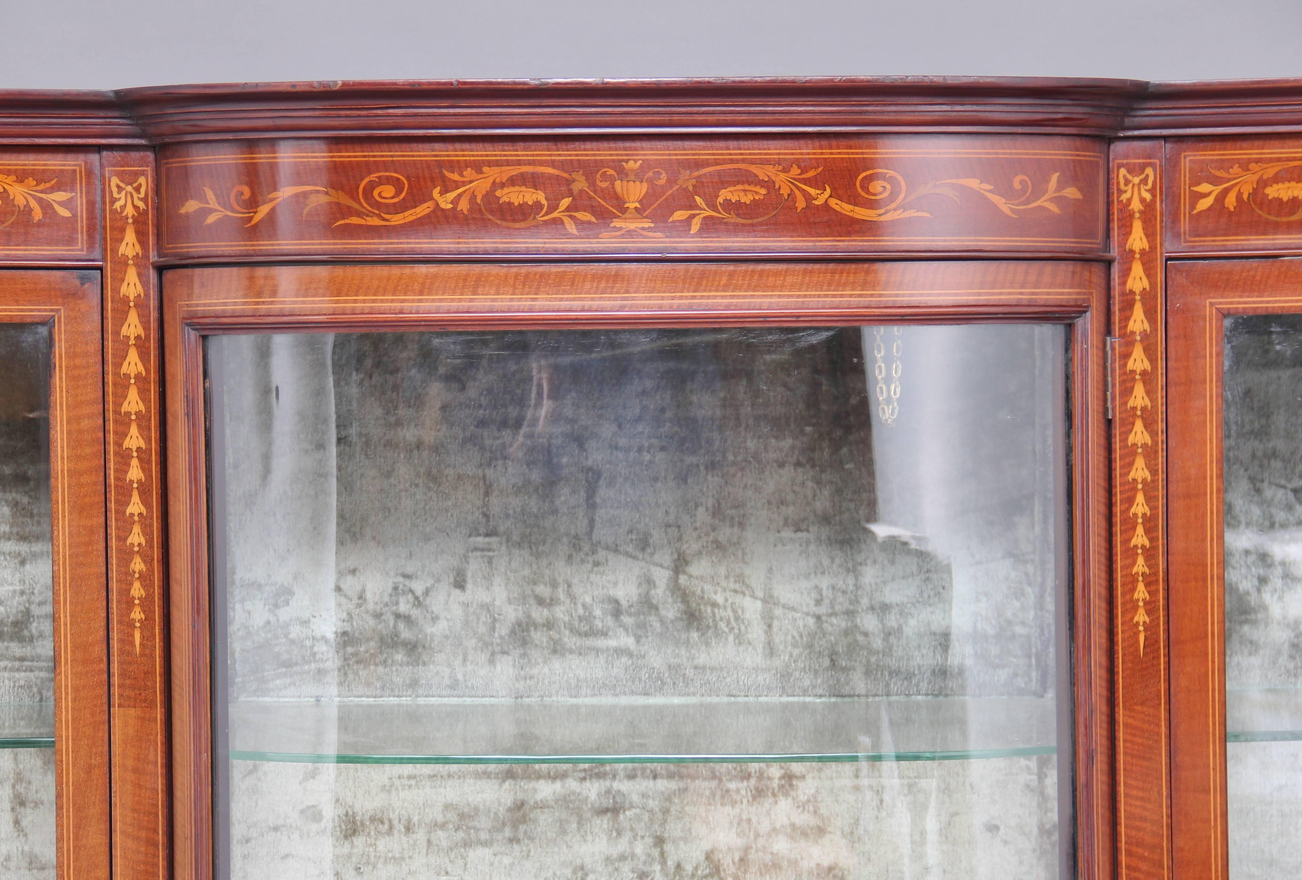 Early 20th Century Edwardian Mahogany Inlaid Cabinet 1