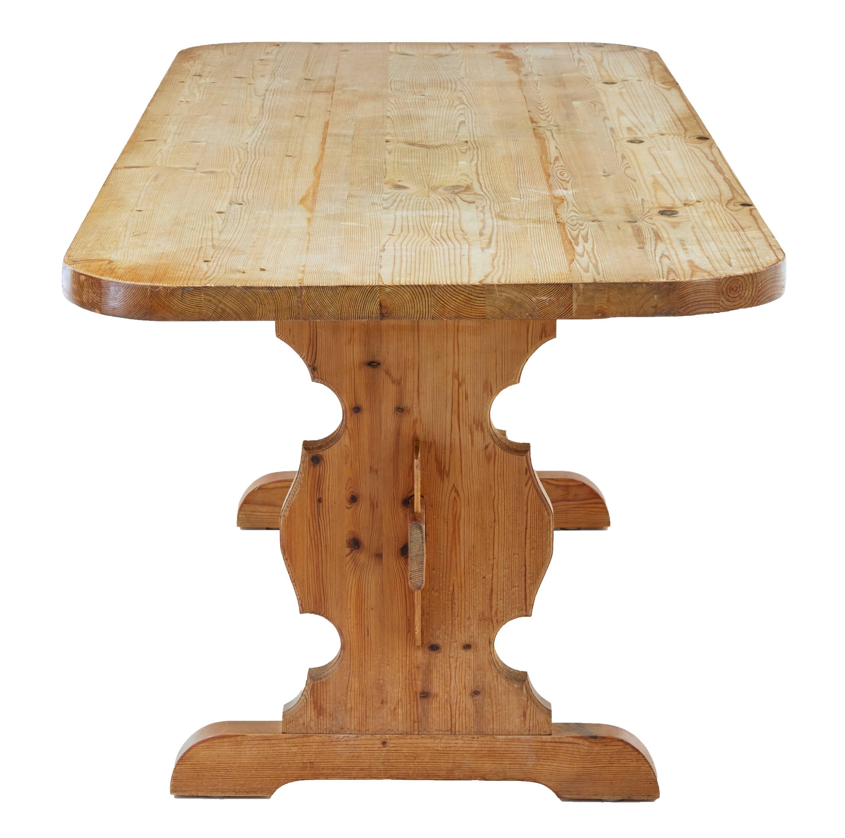 pine trestle table