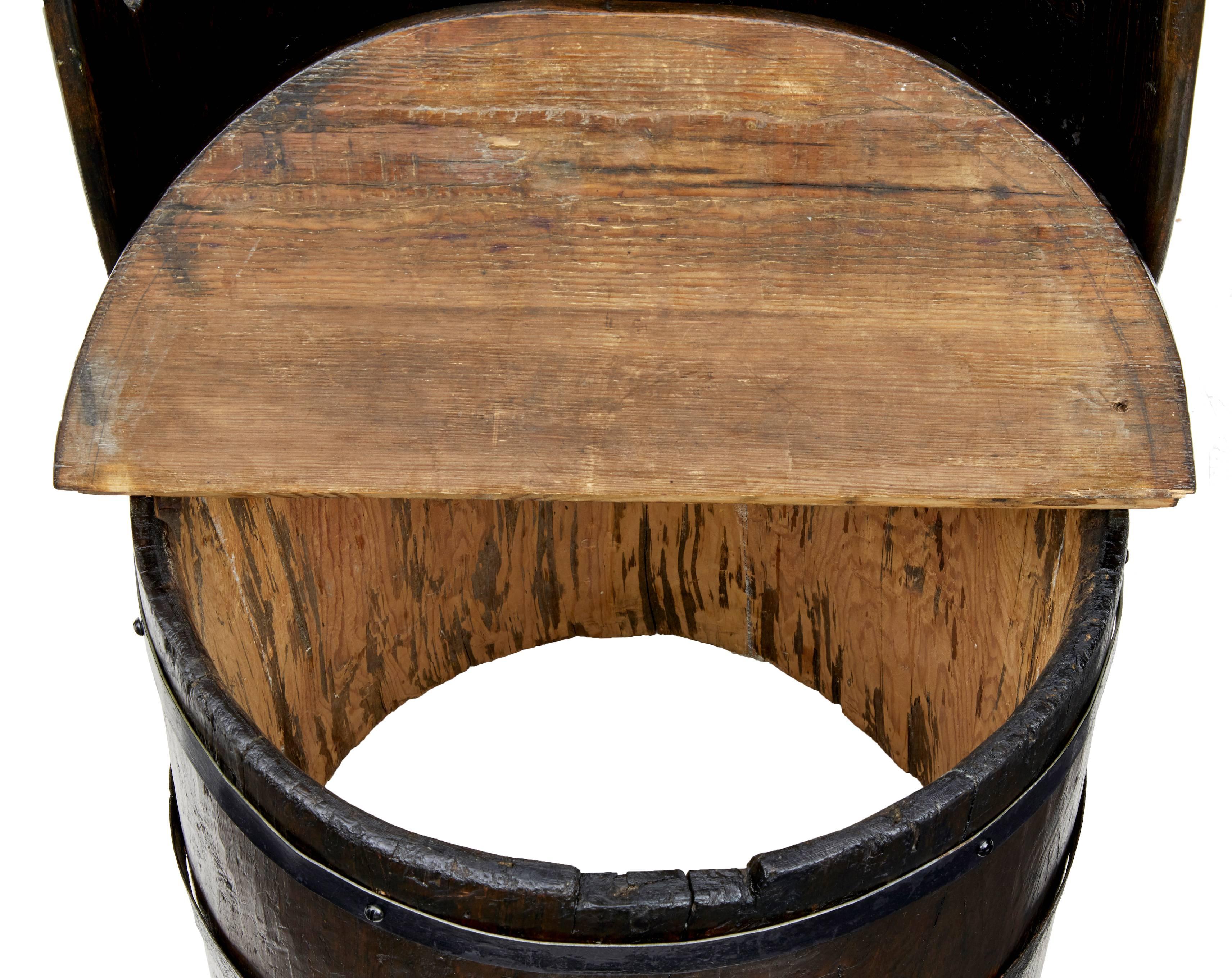 Woodwork Late 19th Century Oak Barrel Chair