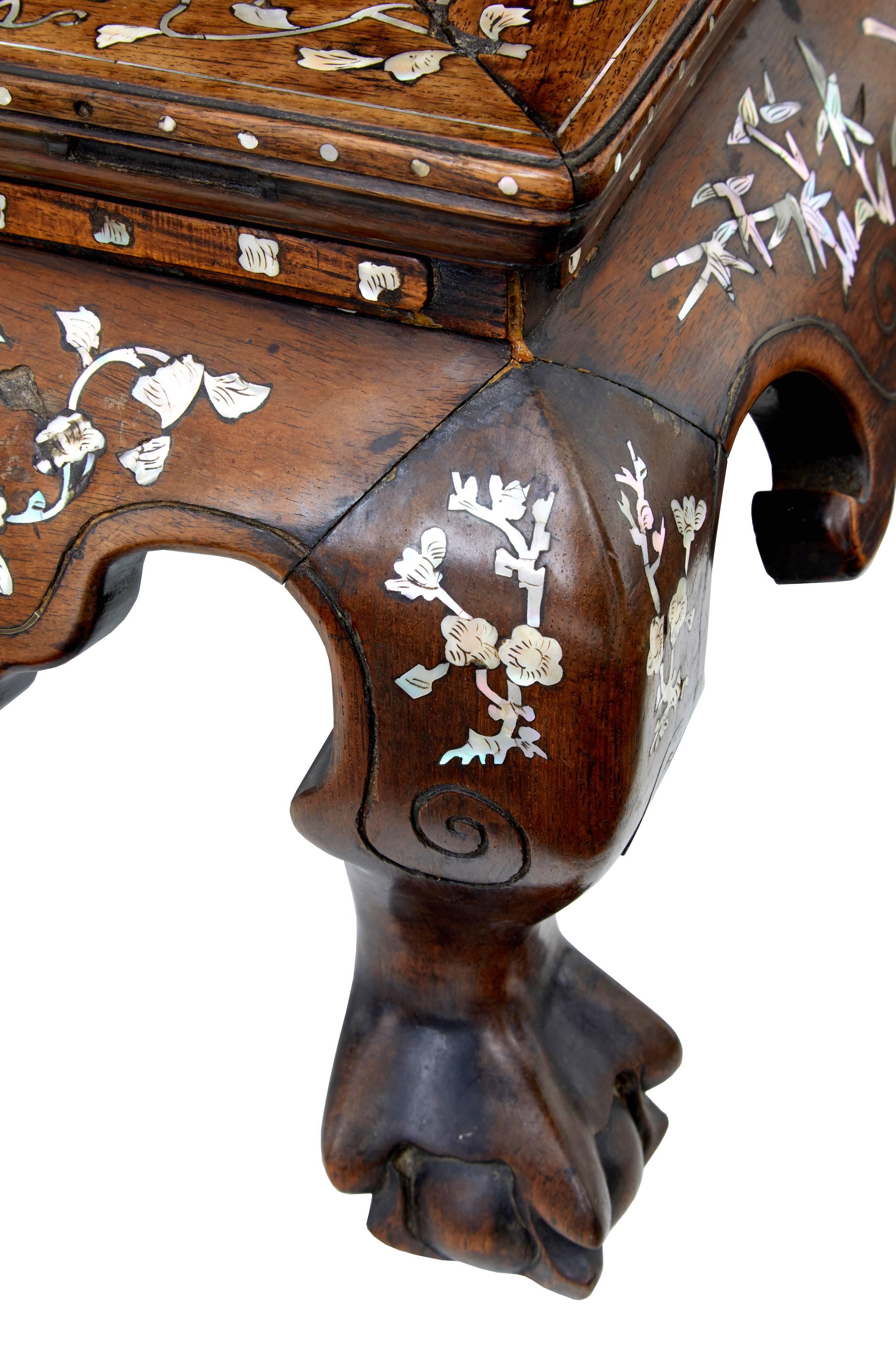18th Century Qing Chinese Huanghuali Mother of Pearl Inlaid Kang Table 3