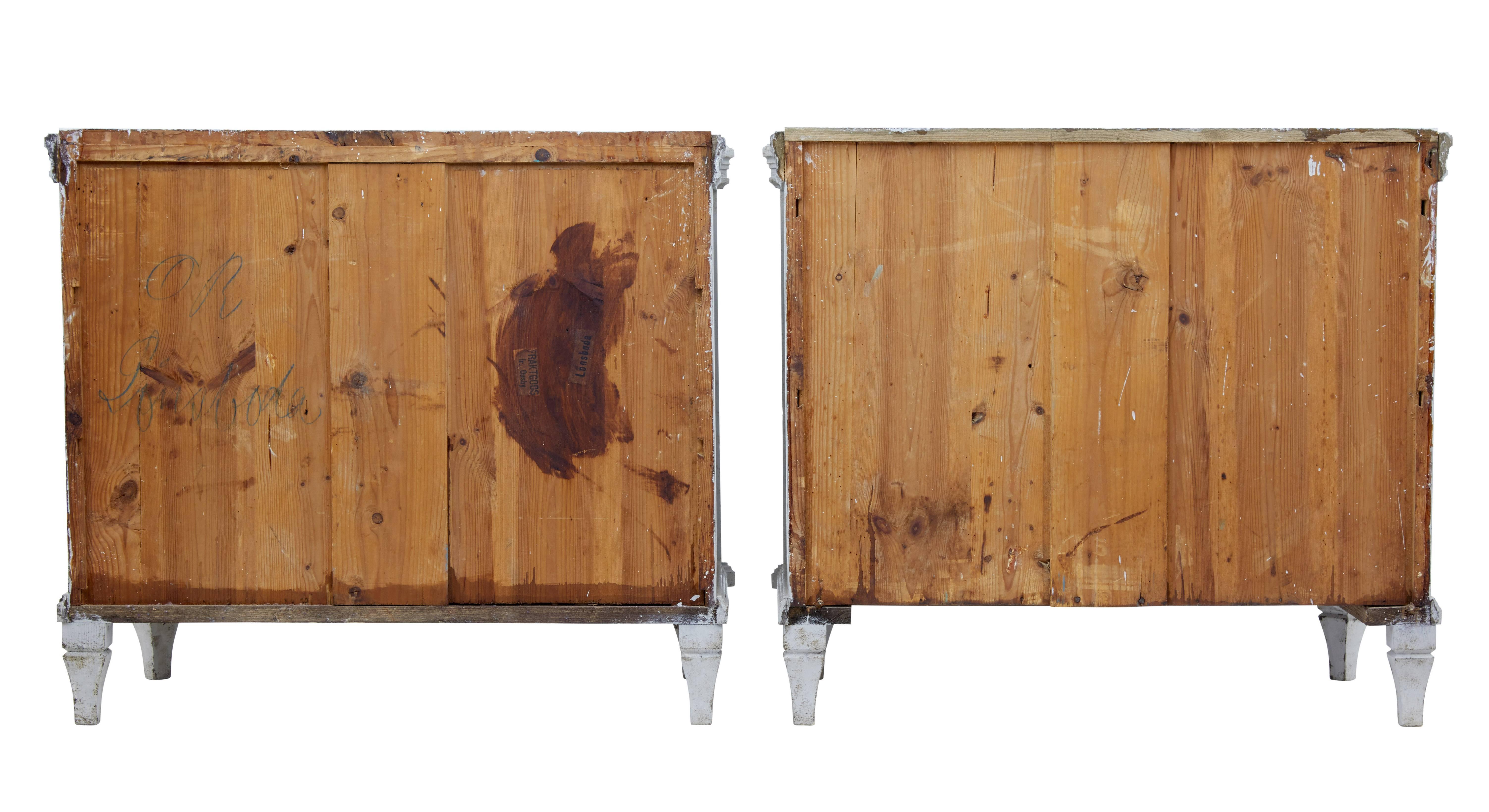 Pair of Painted 19th Century Swedish Chest of Drawers In Good Condition In Debenham, Suffolk