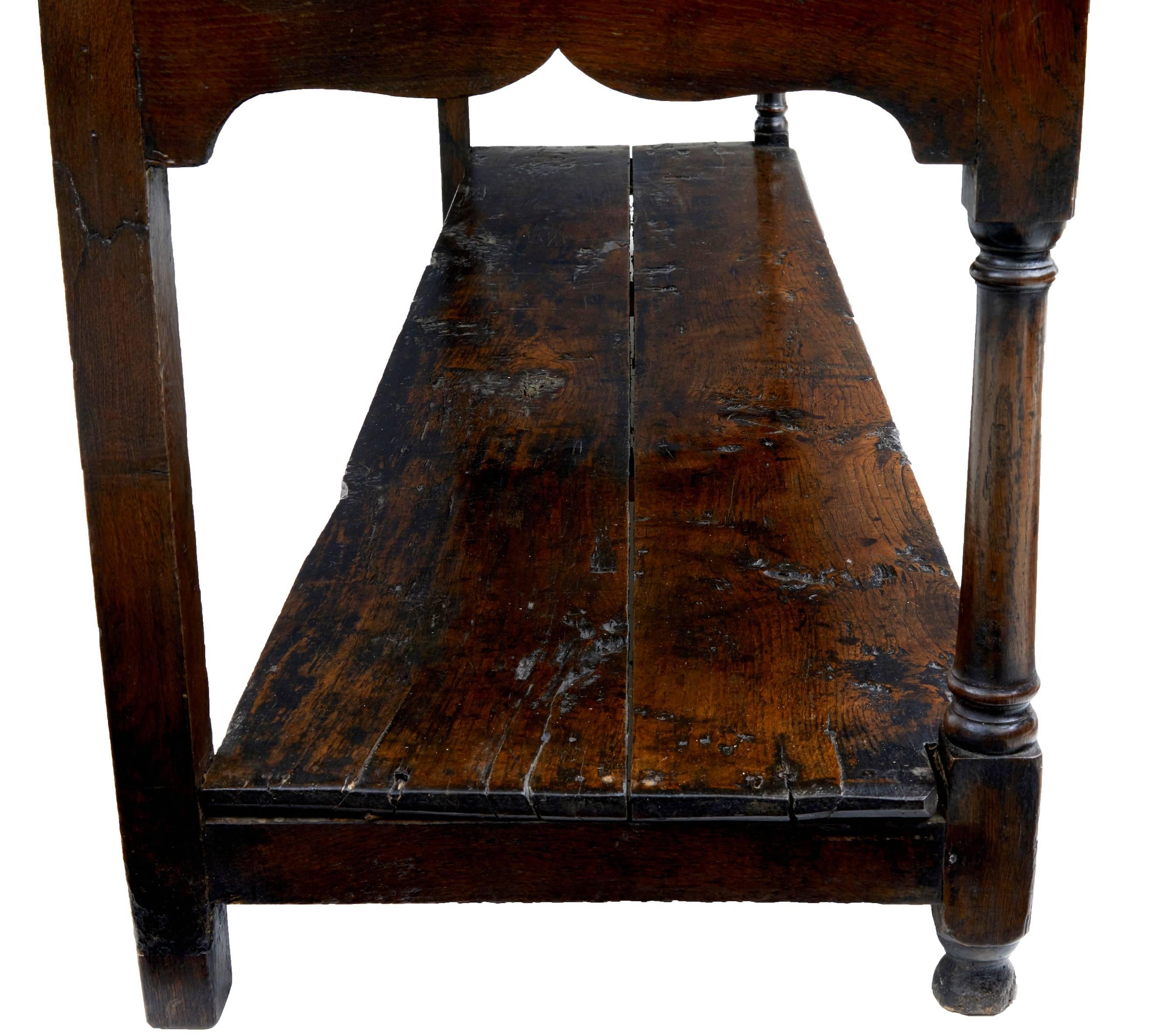 18th Century Welsh Oak Pot Board Dresser Base In Good Condition In Debenham, Suffolk