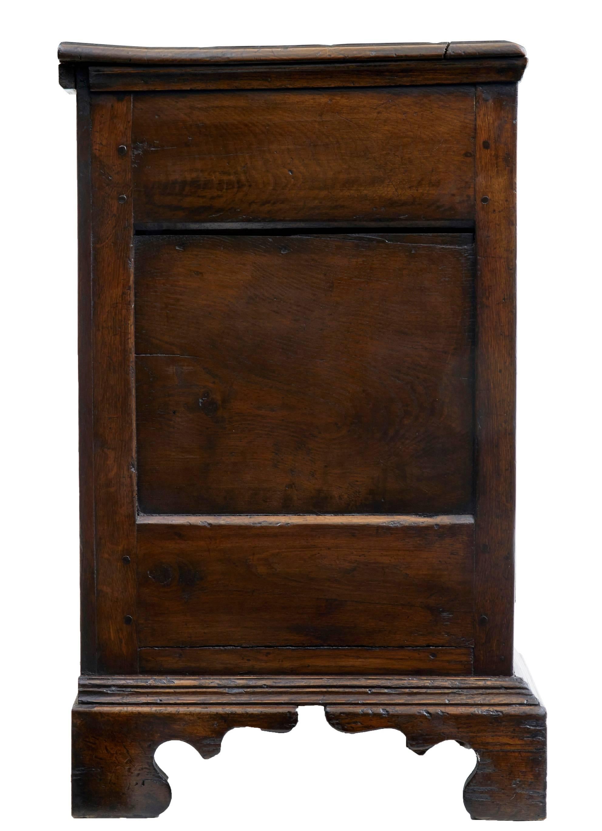 Georgian Fine Quality 18th Century Welsh Cupboard Dresser