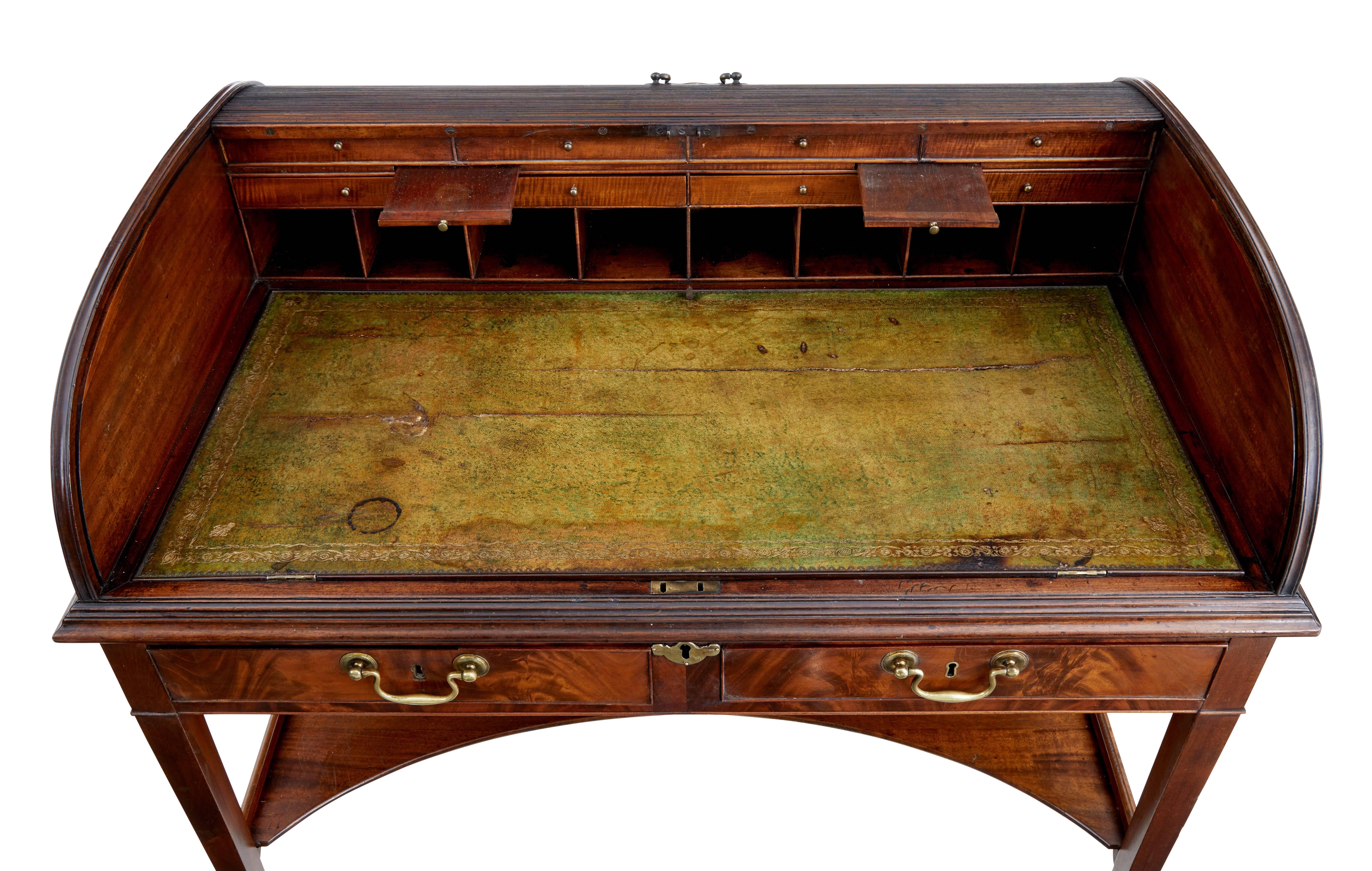 19th Century William IV Mahogany Rolltop Writing Desk 2
