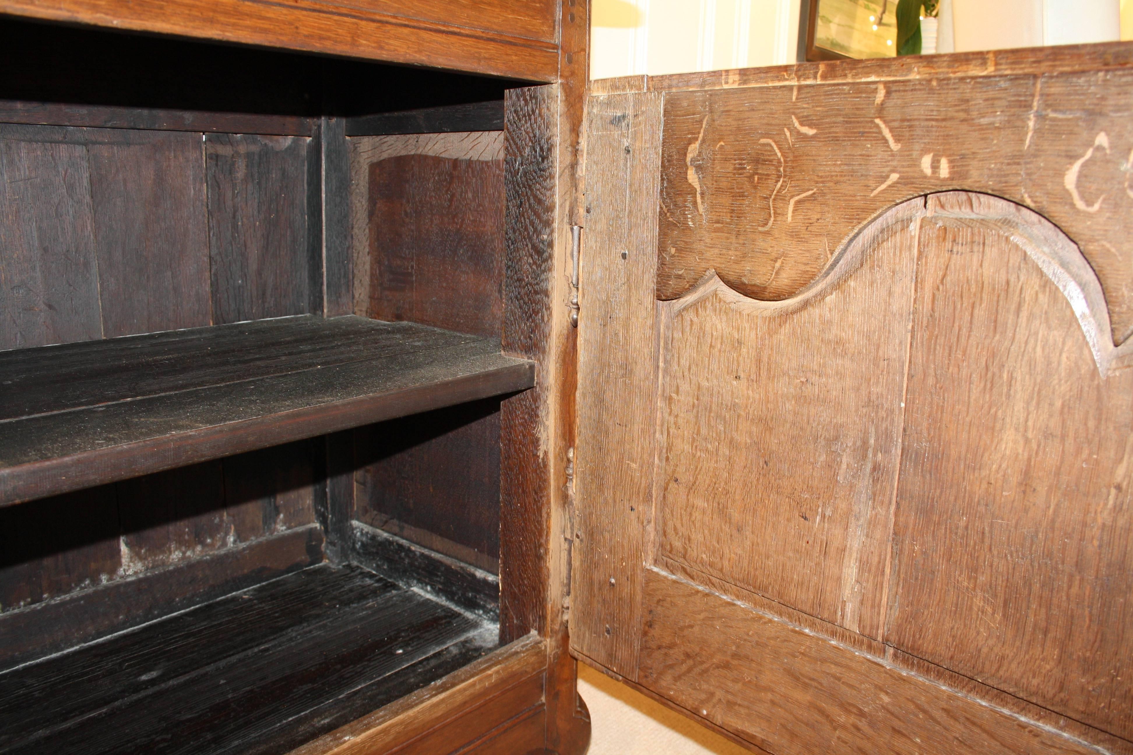 Large Oak Vaisselier (Buffet, Cabinet, Cupboard) in Oak, 19th Century For Sale 1