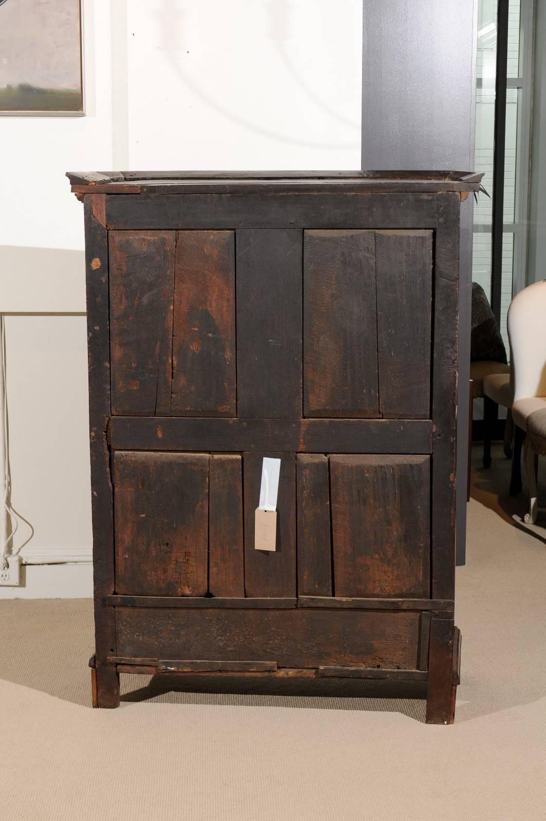 French Armoire in Oak, circa 1800 with Carved Doors and Two Interior Shelves For Sale 6