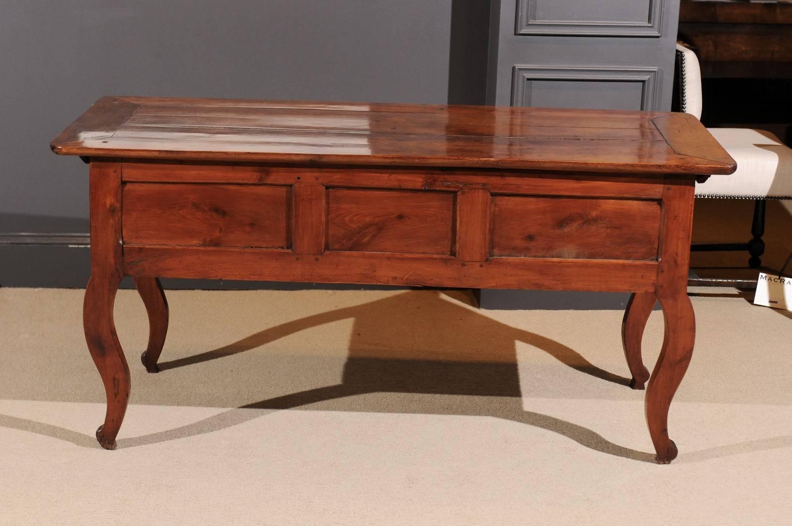 French Cherrywood Dough Trough, circa 1870, with Cabriole Legs For Sale 1