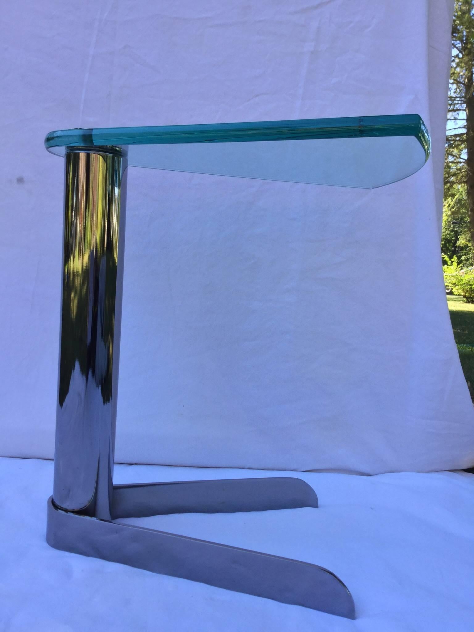 Polished Chrome End Table after Karl Springer In Excellent Condition In Canaan, CT