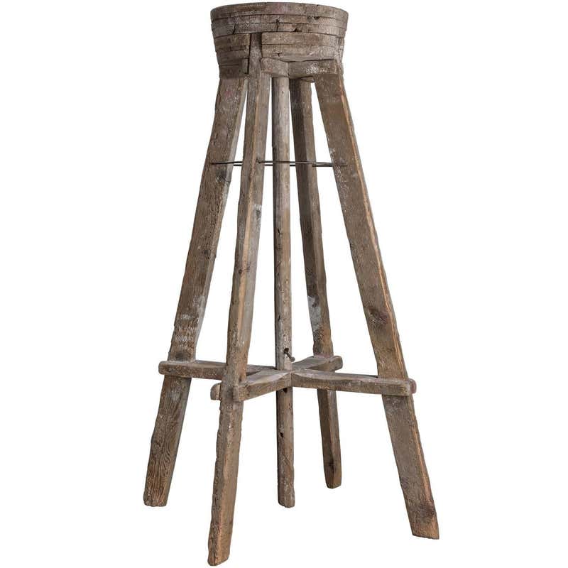 Primitive Sculpture Stand at 1stDibs