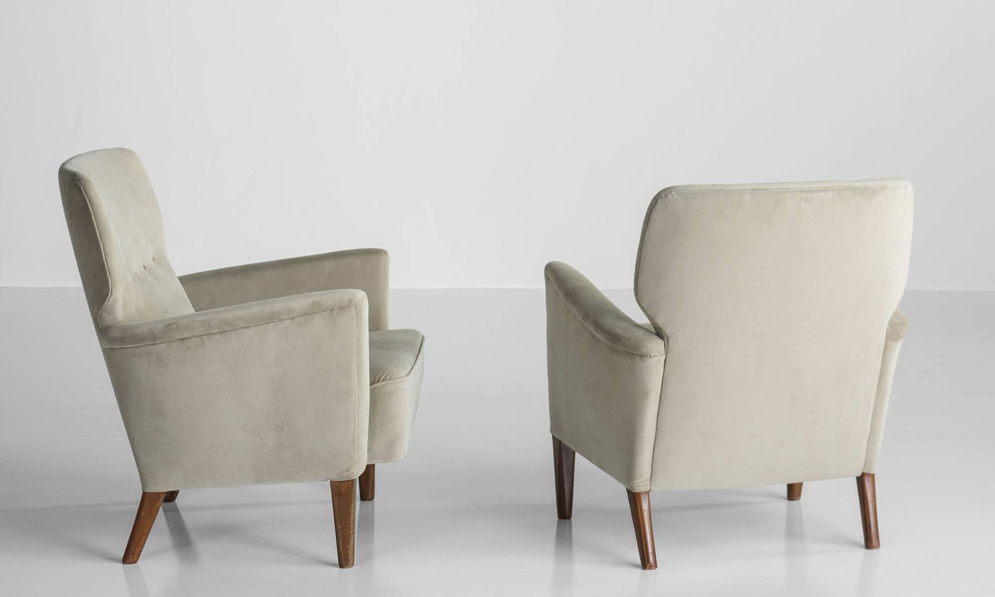 French Pair of Velvet Modern Armchairs