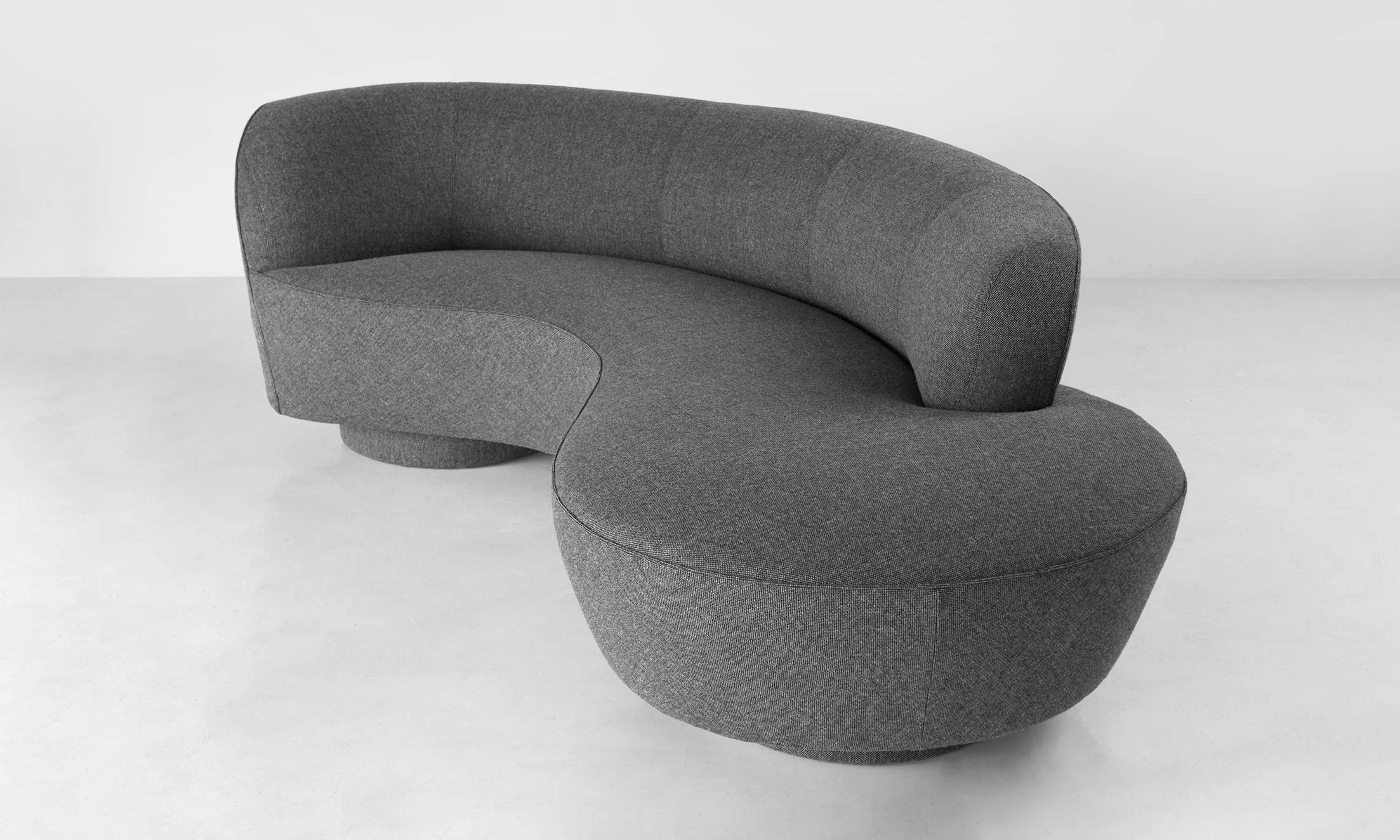 Iconic Serpentine sofa designed by Vladimir Kagan. Newly reupholstered in wool fabric by Maharam.