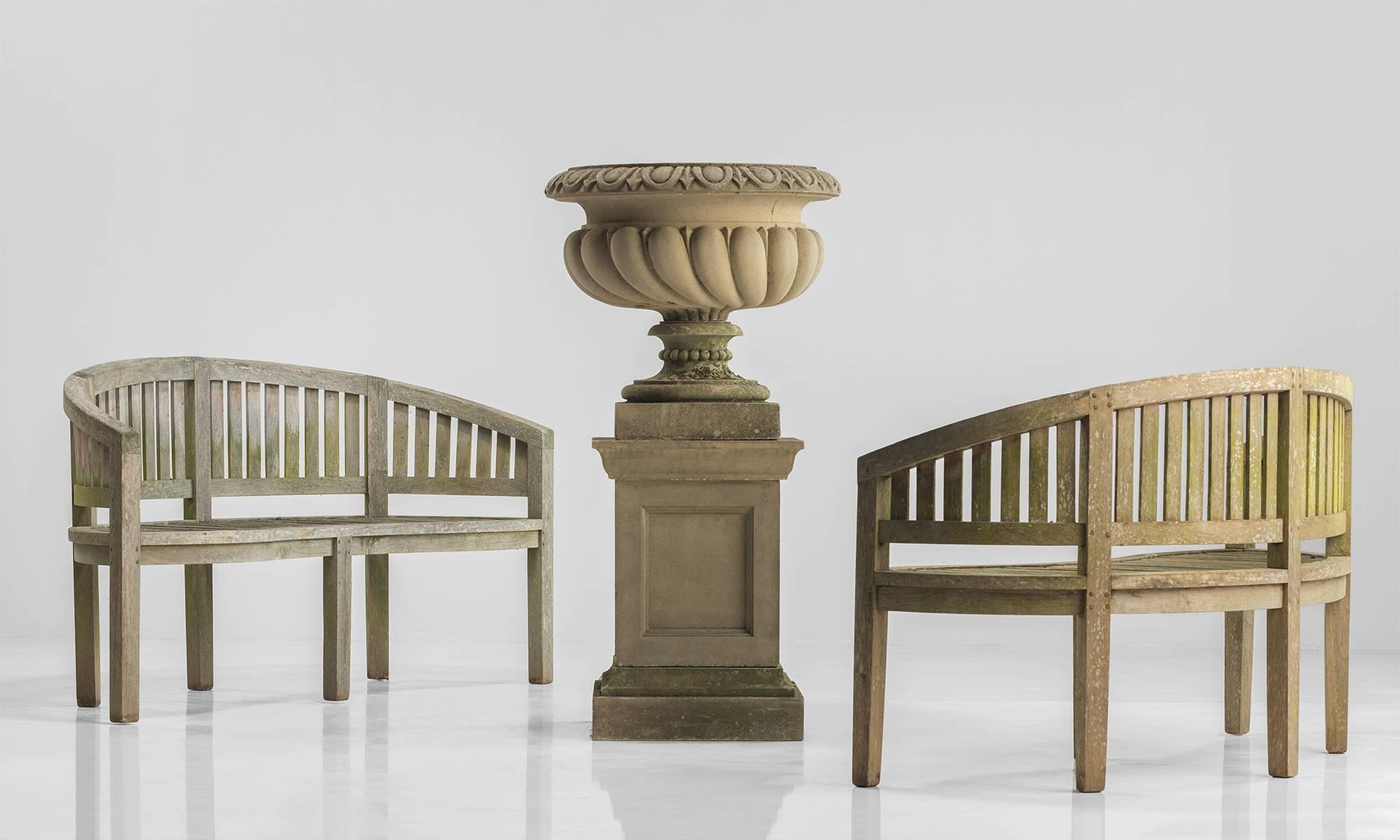 Late 20th Century Curved Teak Garden Bench, circa 1970