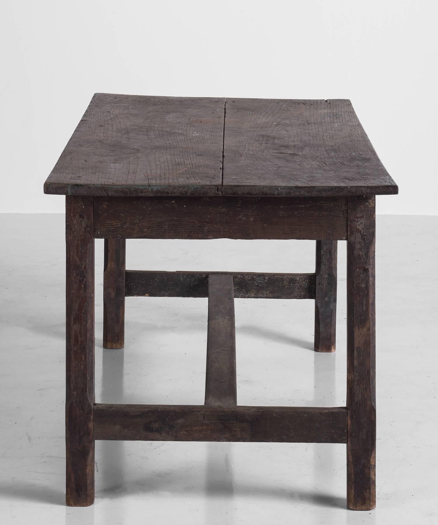 Painted Oak Work Table, England, circa 1780 In Good Condition In Culver City, CA