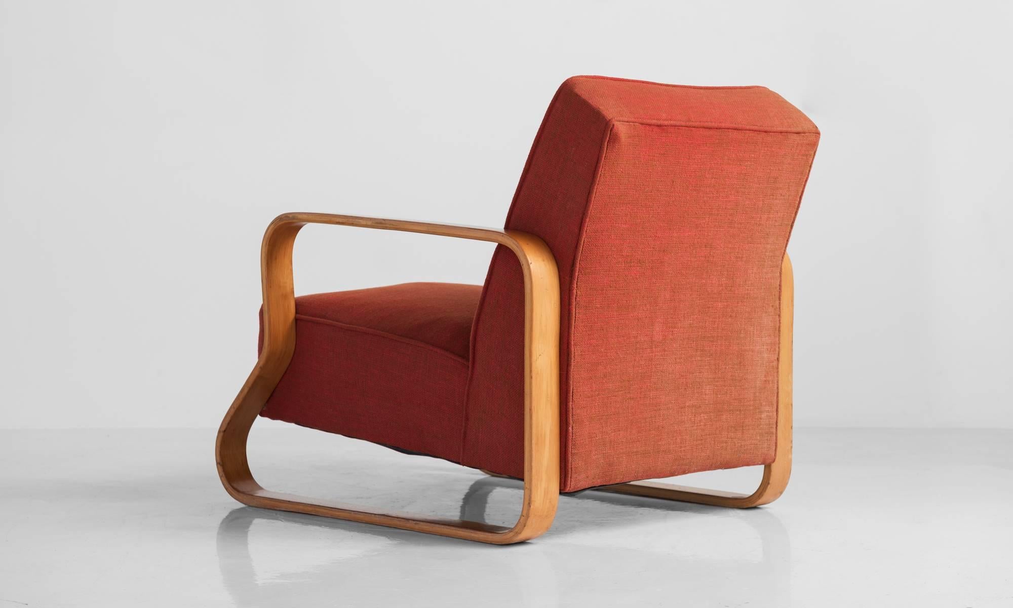 Model 44 Lounge Chair by Alvar Aalto, circa 1930 1