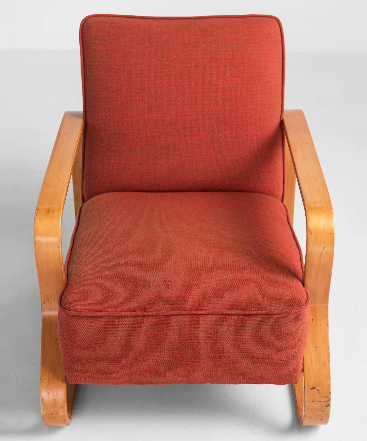 Mid-20th Century Model 44 Lounge Chair by Alvar Aalto, circa 1930