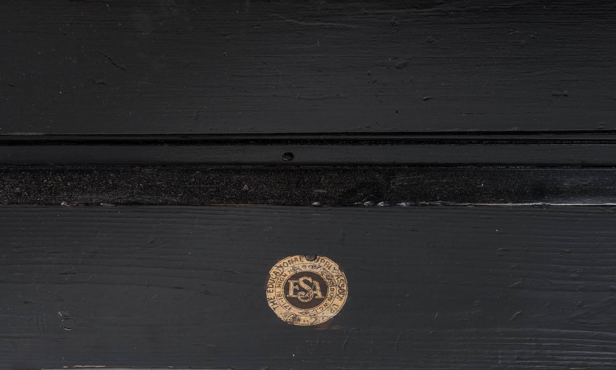 Edwardian Library Bookcase, circa 1910 In Good Condition In Culver City, CA