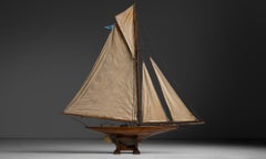 Pond Yacht