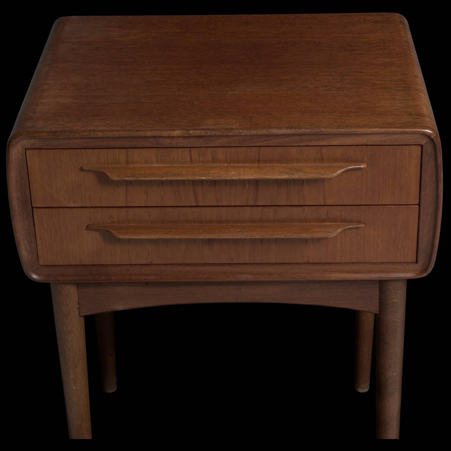 Johannes Andersen Teak Nightstand, circa 1960 In Good Condition In Culver City, CA