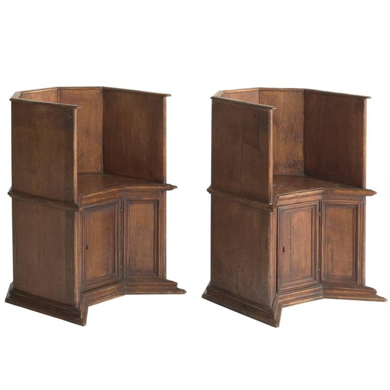 Pair of Gothic Oak Cathedral Chairs, Italy, circa 1800 For Sale at 1stdibs