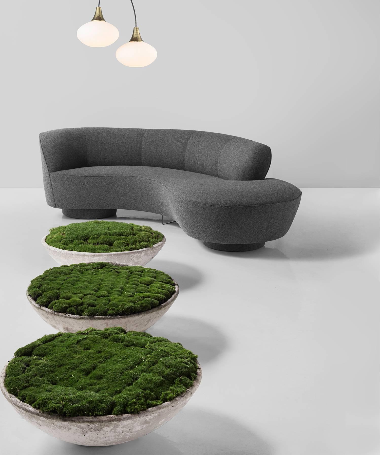Wool Serpentine Sofa by Vladimir Kagan, circa 1970