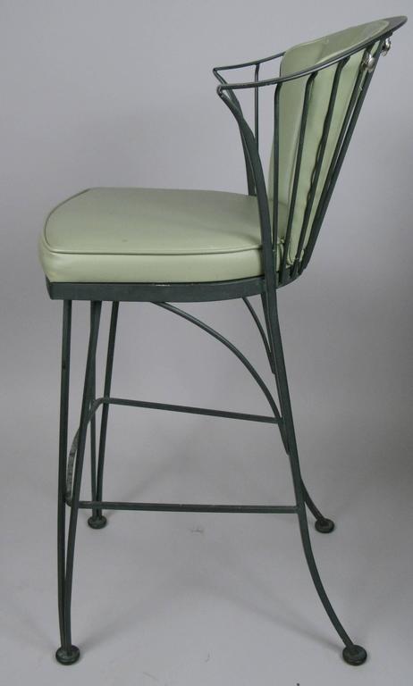 Set Of Three Vintage Woodard Pinecrest Barstools For At 1stdibs Set Of Three Vintage Woodard Pinecrest Barstools In Good Condition For Hudson Ny