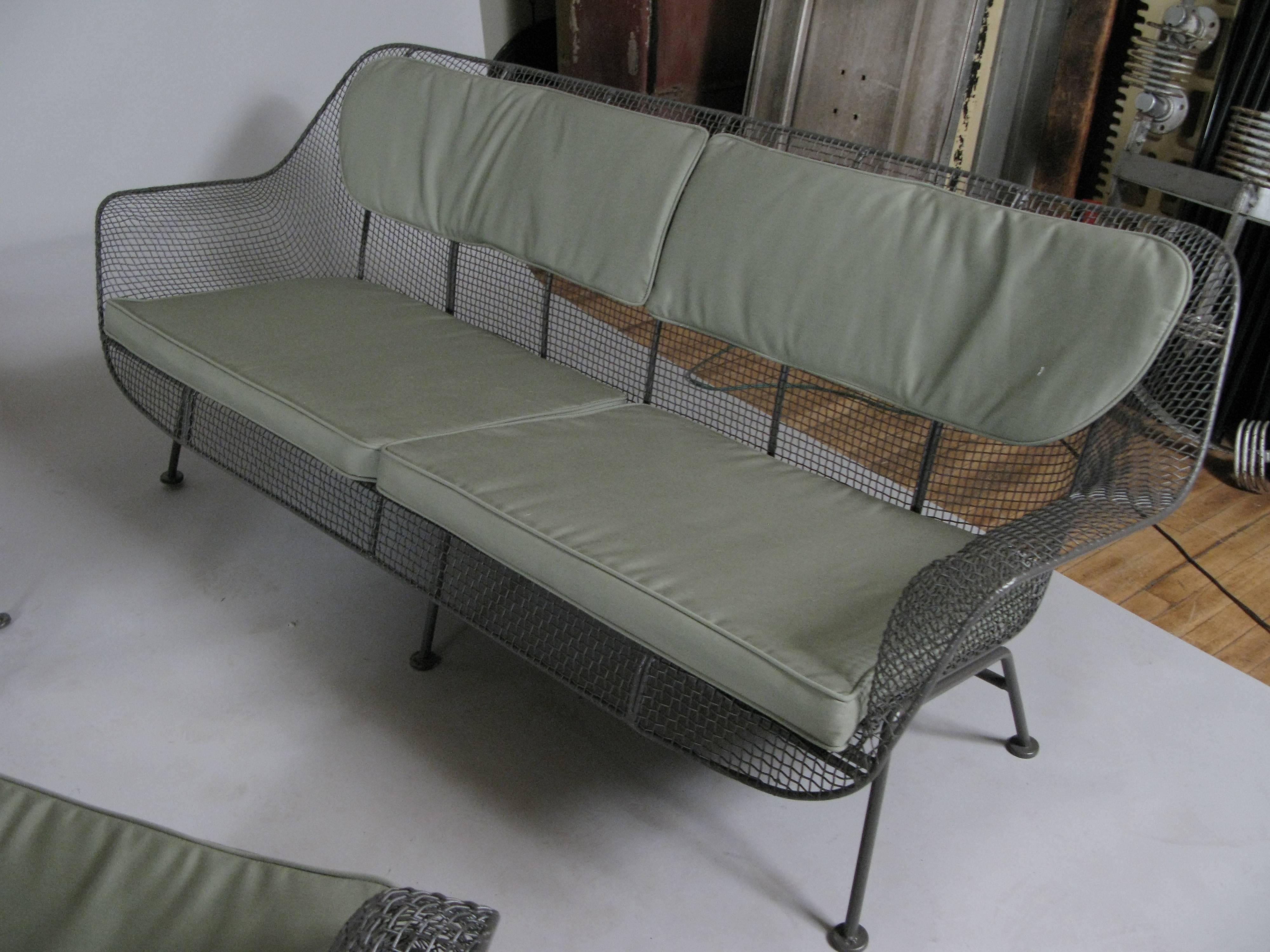 Sculptura Sofa and Pair of Lounge Chairs by Russell Woodard In Excellent Condition In Hudson, NY