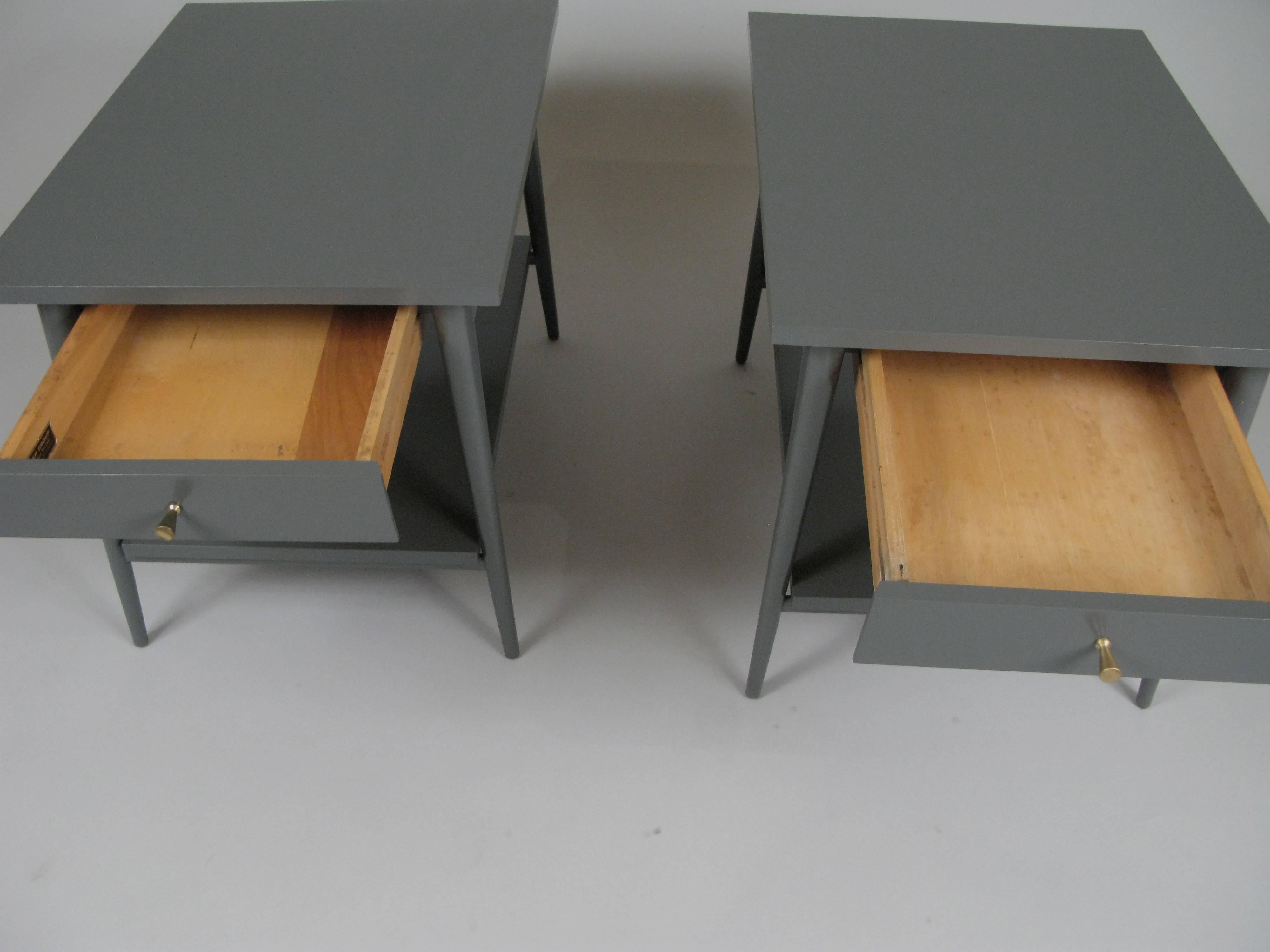 Mid-20th Century Pair of Lacquered 1950s Nightstands by Paul McCobb