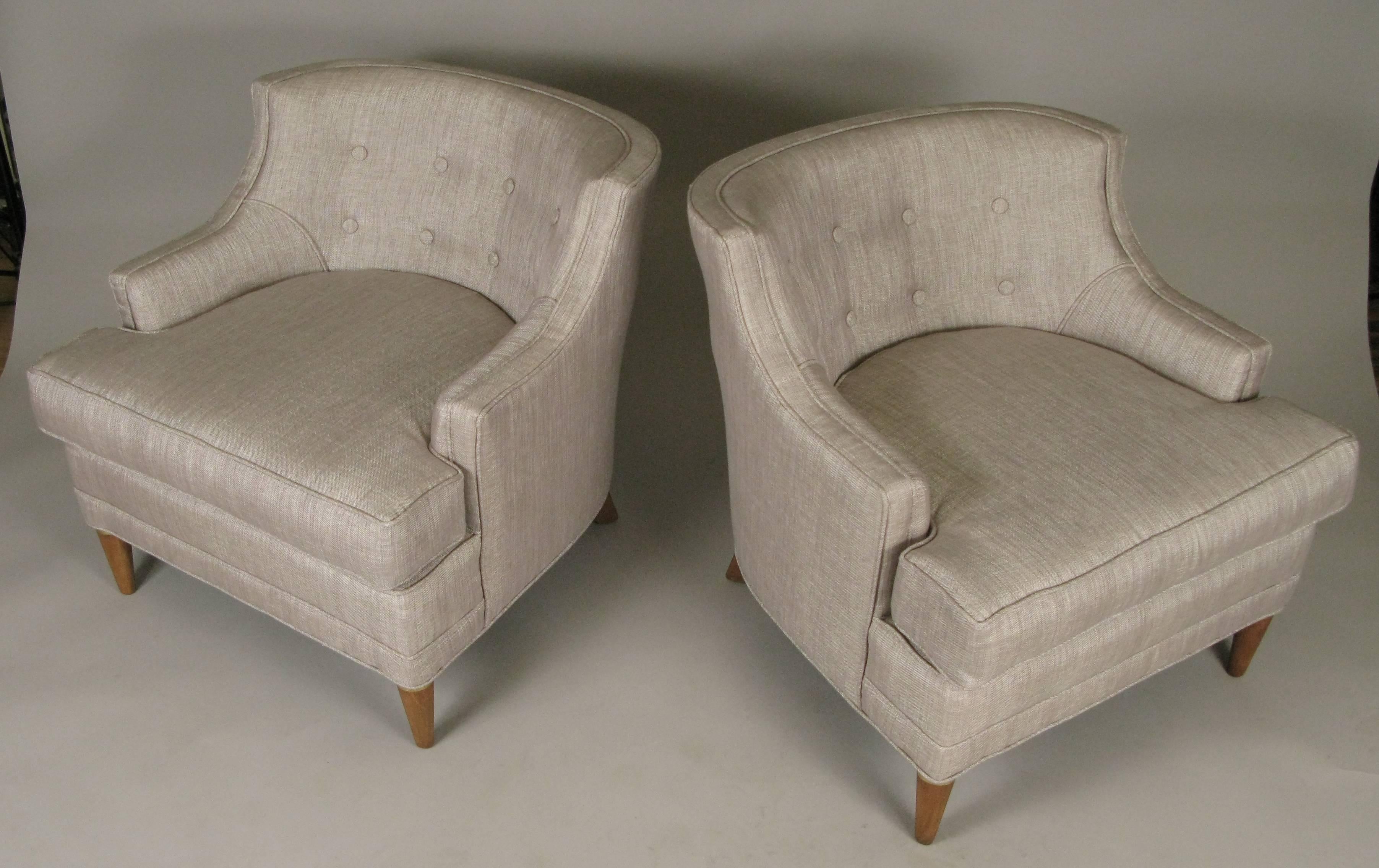 Pair of Vintage 1940s Curve Back Lounge Chairs In Excellent Condition In Hudson, NY