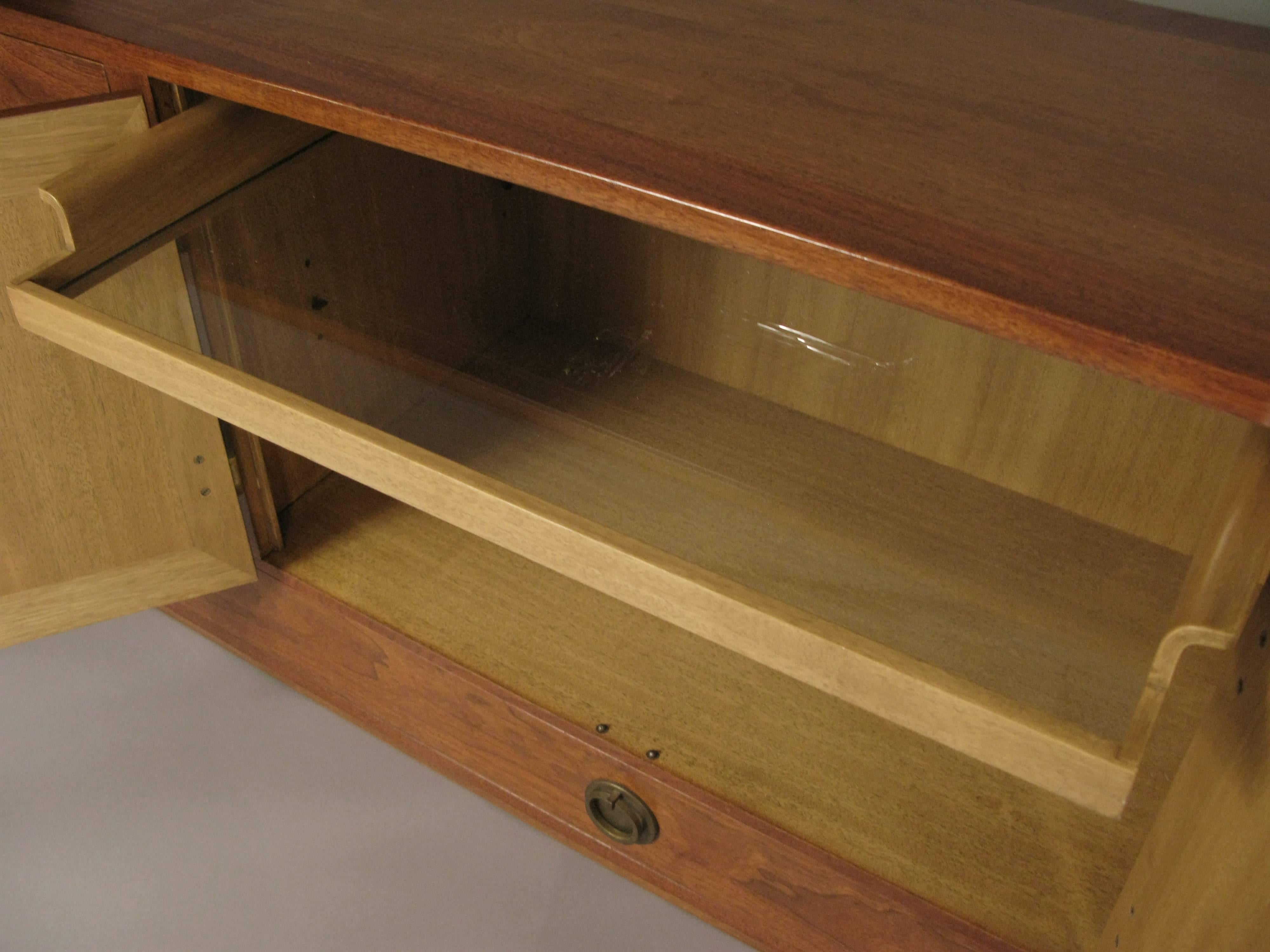 Walnut and Mahogany Sideboard by Edward Wormley for Dunbar 3