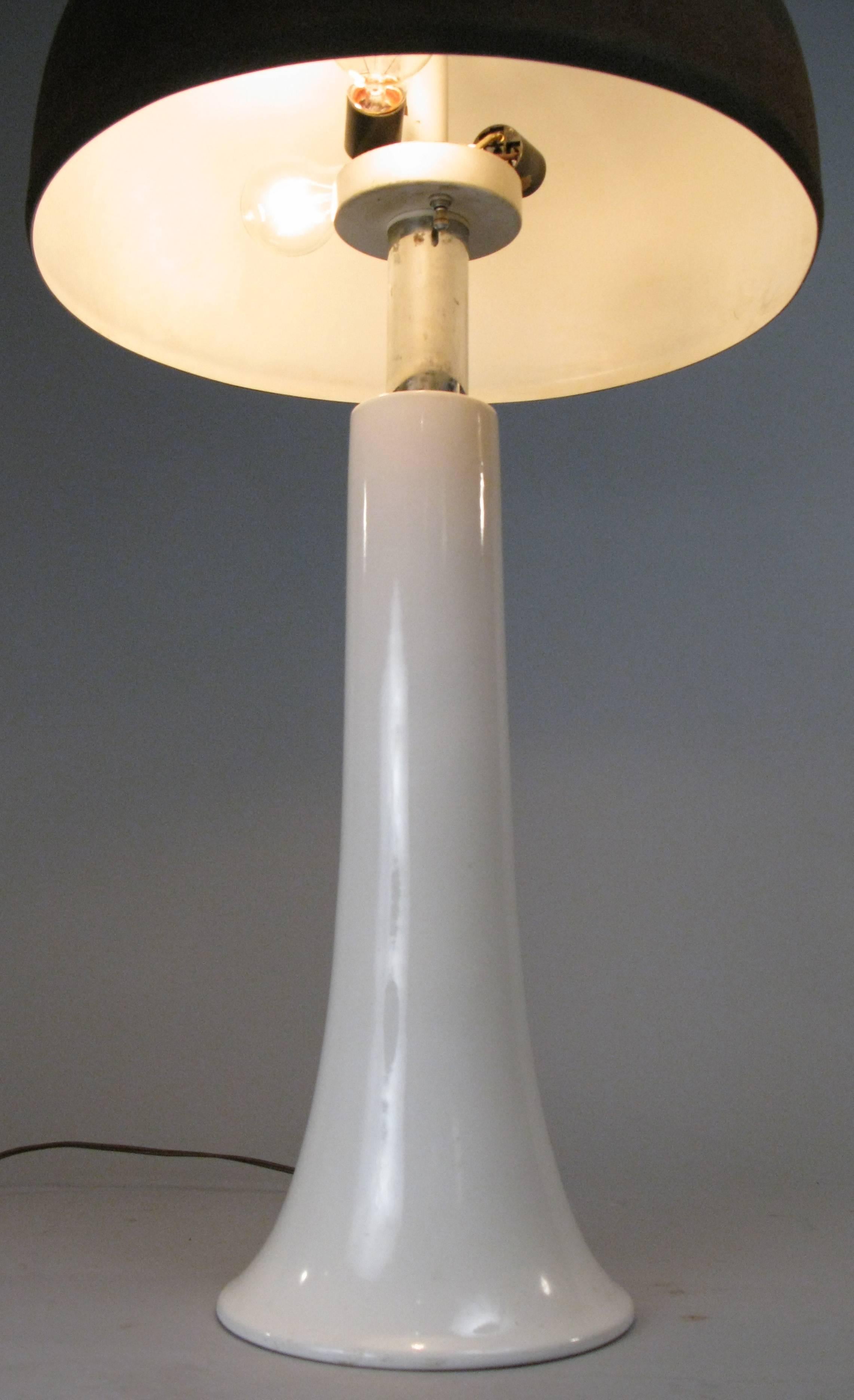Vintage 1960s, Italian Ceramic Table Lamp 1