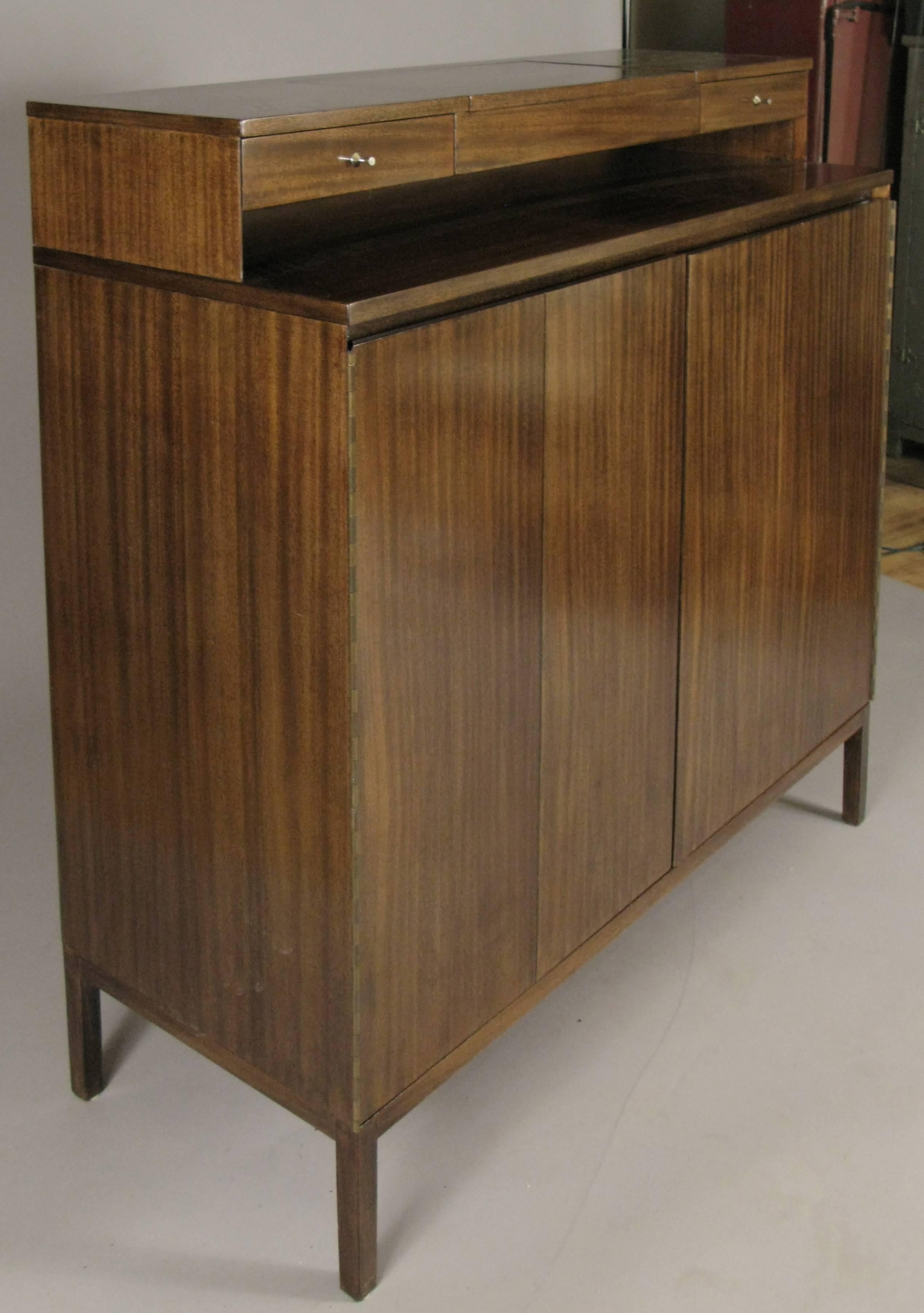 American Vintage 1950s Mahogany and Leather Gentlemans Chest by Paul McCobb