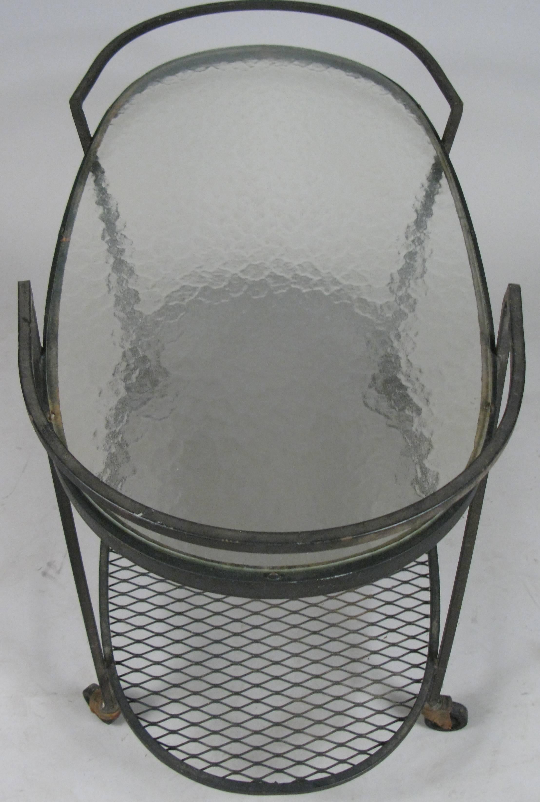 Wrought Iron 1950s Oval Bar Cart by Woodard In Good Condition In Hudson, NY